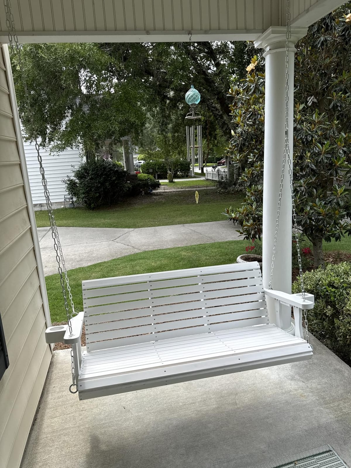 Wooden Porch Swing 2-Seater, High Backrest and Deep Seat, Bench Swing with Cupholders, Hanging Chains and 7mm Springs, Heavy Duty 880 LBS, for Outdoor Patio Garden (Cedar Tone - 4 FT Extra Large) customer photo 2
