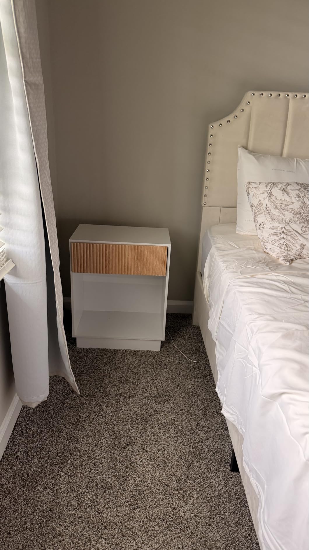 Fluted Nightstands Set of 2, Modern Bedside Table with Drawer and Storage Shelf, Wood End Table Mid Century Night Stands for Bedroom Living Room customer photo 2