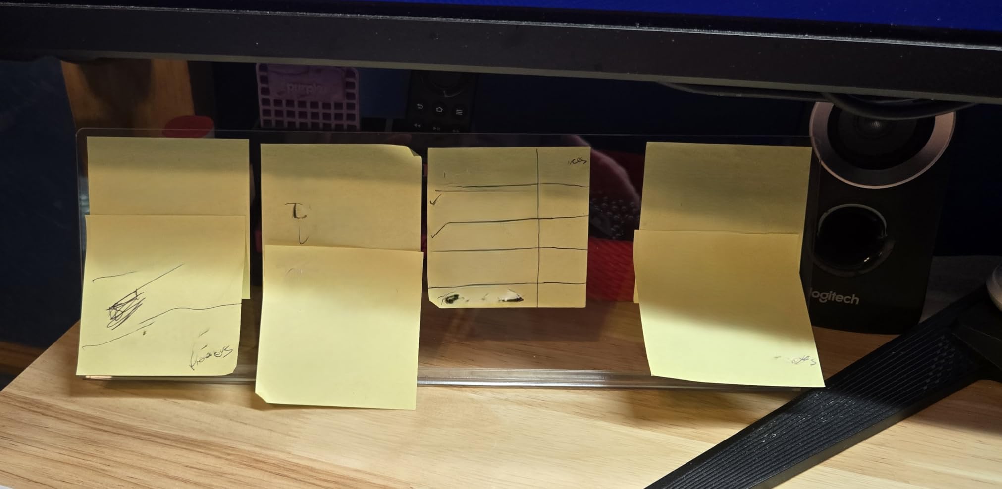 Monitor Memo Board Holder 14