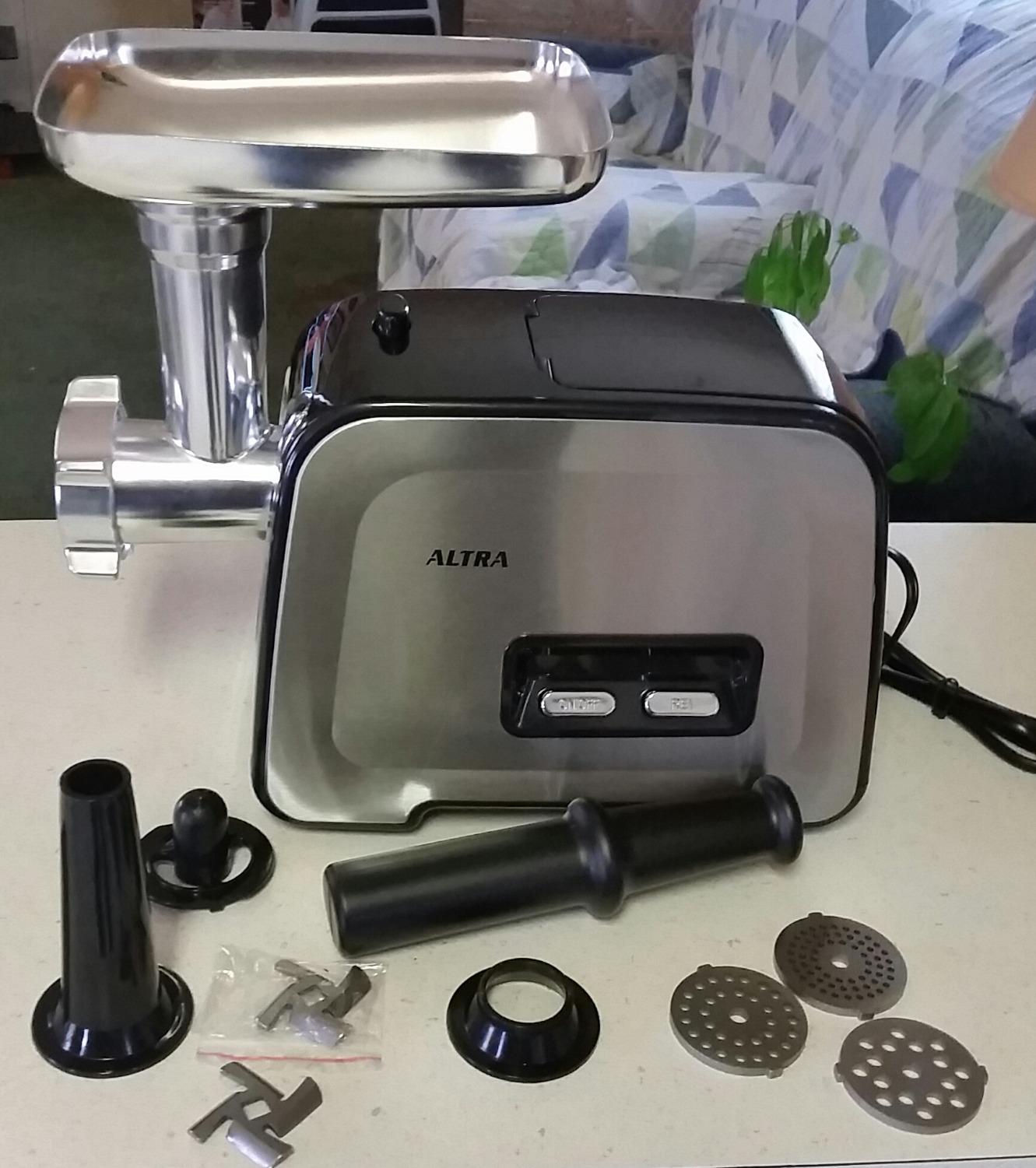 Electric Meat Grinder, 2300W Max, Heavy Duty Sausage Stuffer with 2 Blades, 3 Grinding Plates, Sausage Tube & Kubbe Kit, Home Kitchen Meat Mincer with Handle (Black) customer photo 1
