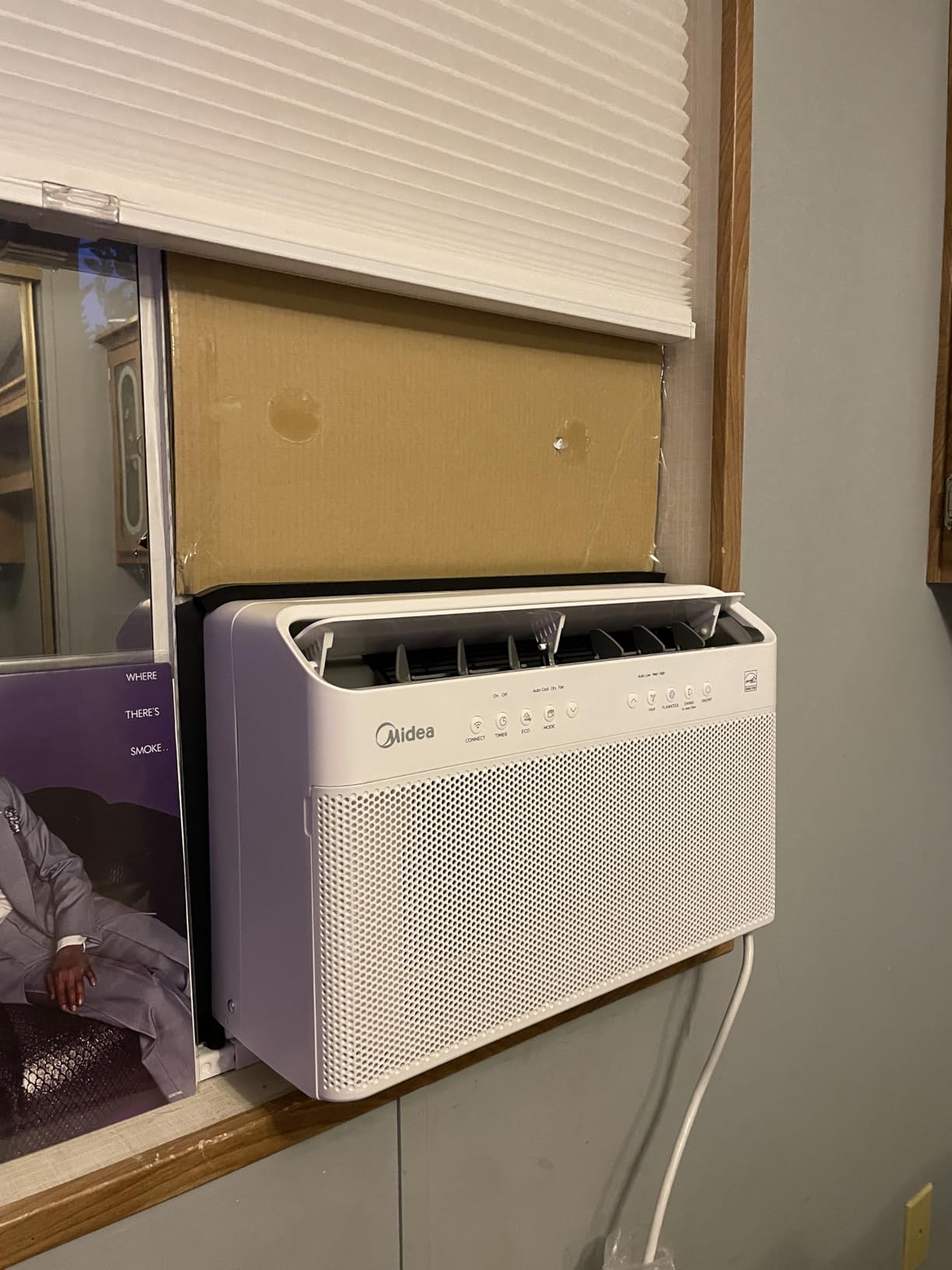 Midea 8,000 BTU U Shaped Smart Inverter Window Air Conditioner - Cools 350 Sq Ft, Ultra Quiet with Open Window Flexibility - Alexa/Google Assistant Compatible - 37% Energy Savings, Remote (Updated) customer photo 1