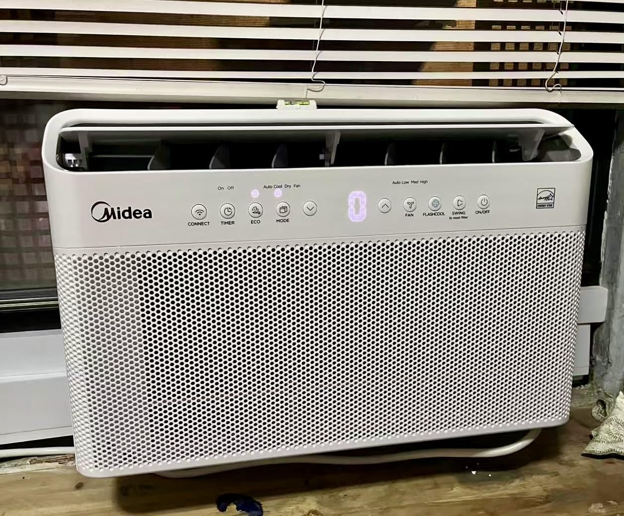 Midea 10,000 BTU U Shaped Smart Inverter Window Air Conditioner - Cools 450 Sq Ft, Ultra Quiet with Open Window Flexibility - Alexa/Google Assistant Compatible - 35% Energy Savings, Remote (Updated) | Cools 450 Sq Ft, Ultra Quiet with Open Window Flexibility, Alexa/Google Assistant Compatible, 35% Energy Savings customer photo 1