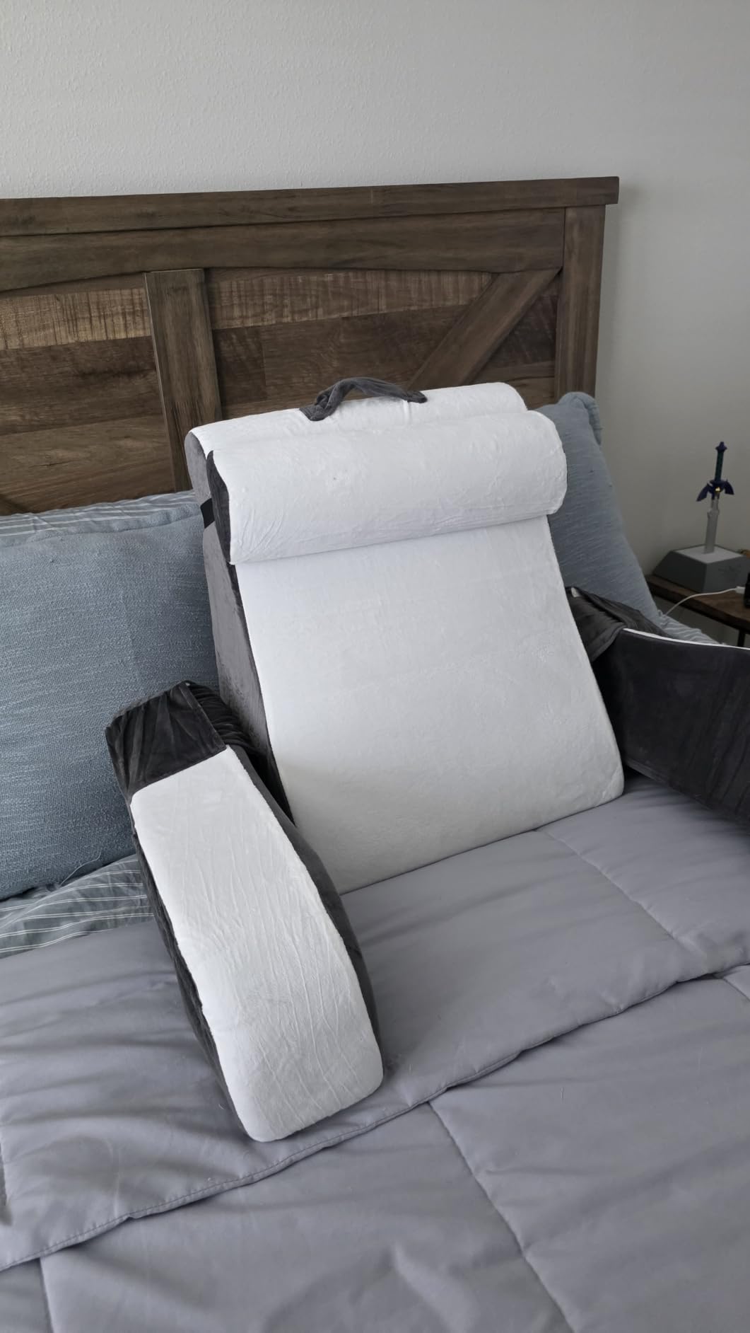 Kolbs Bed Wedge Pillow for Sleep Apnea, Acid Reflux, and Back Pain Relief, with Chic Jacquard Cover - Headboard Wedges for Sleeping (19