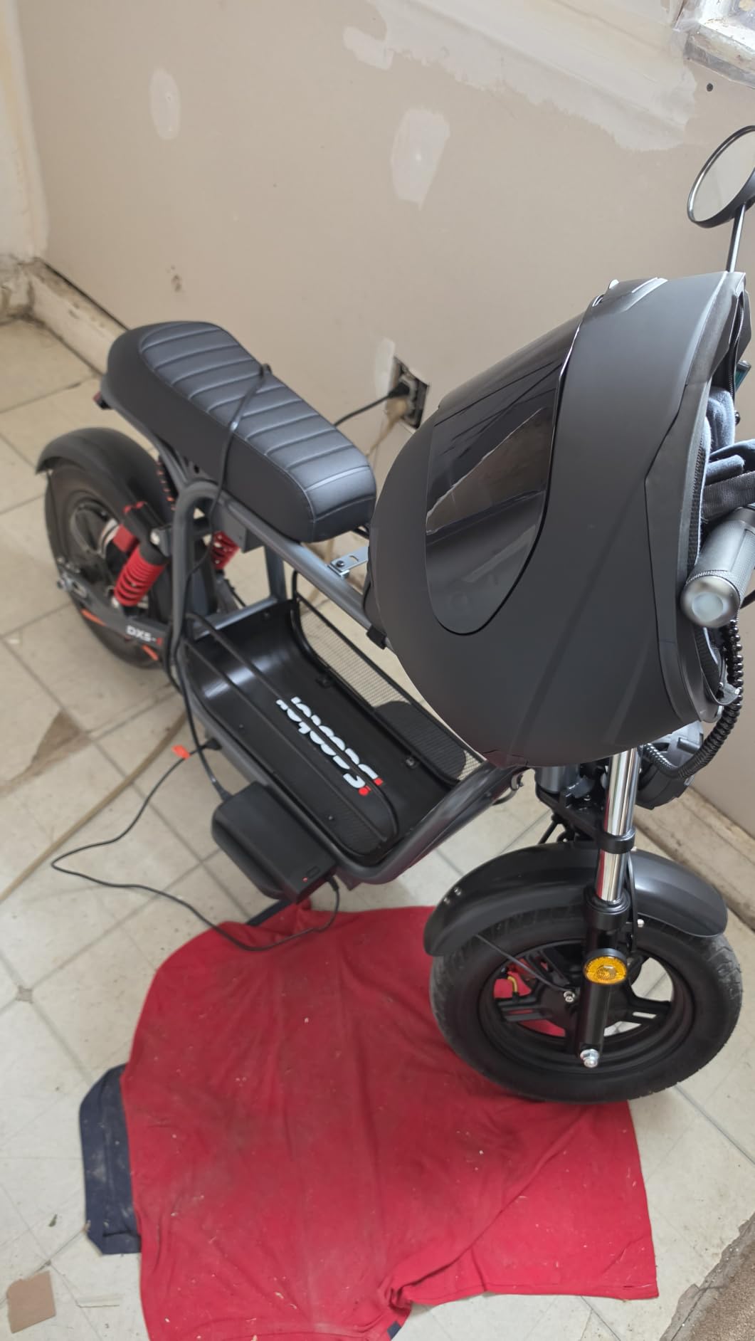 iScooter Electric Scooter for Adults with Seat, 1500W Motor, 35MPH Top Speed & 45 Miles Range, 15