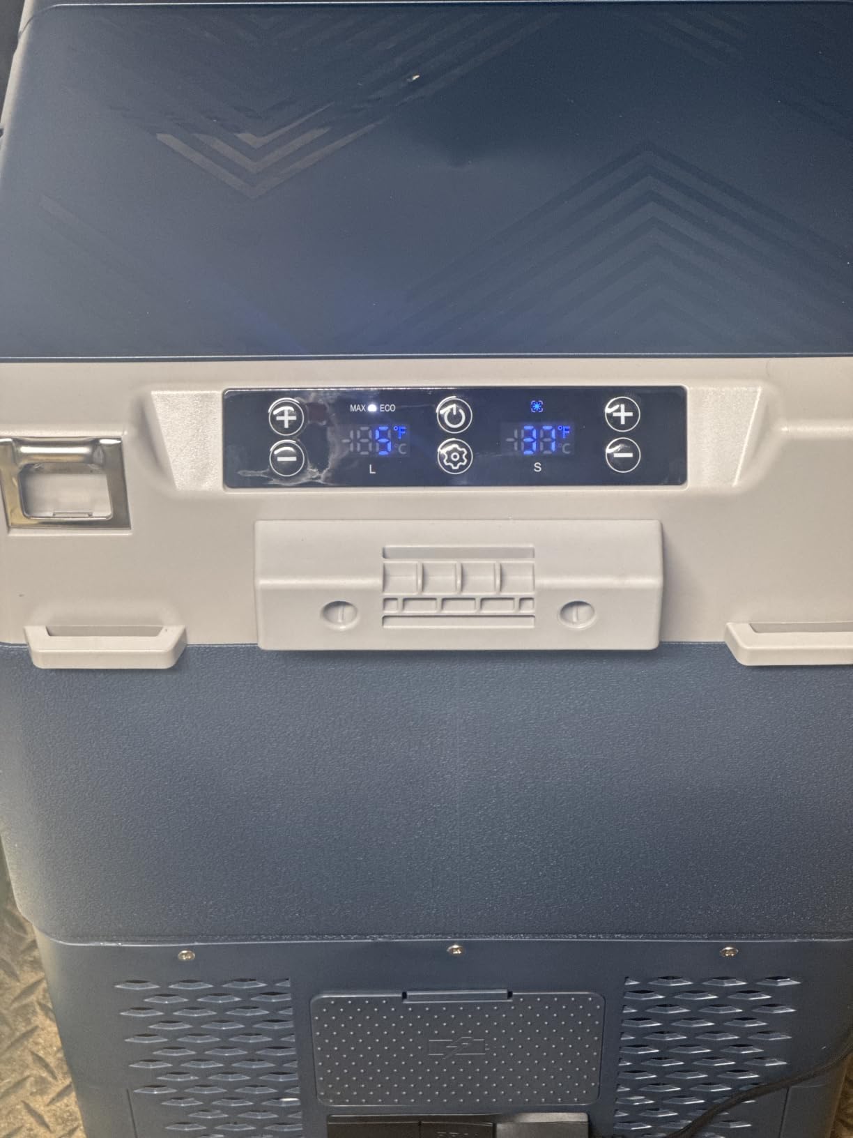 Feelfunn 12 Volt Refrigerator Car Fridge 61QT Dual Zone Electric Cooler | -4℉~68℉ Car Refrigerator 12V Cooler , 15-Min Fast Cooling, 12/24V DC 100-240V AC Portable Freezer for Travel Camping RV Home customer photo 2