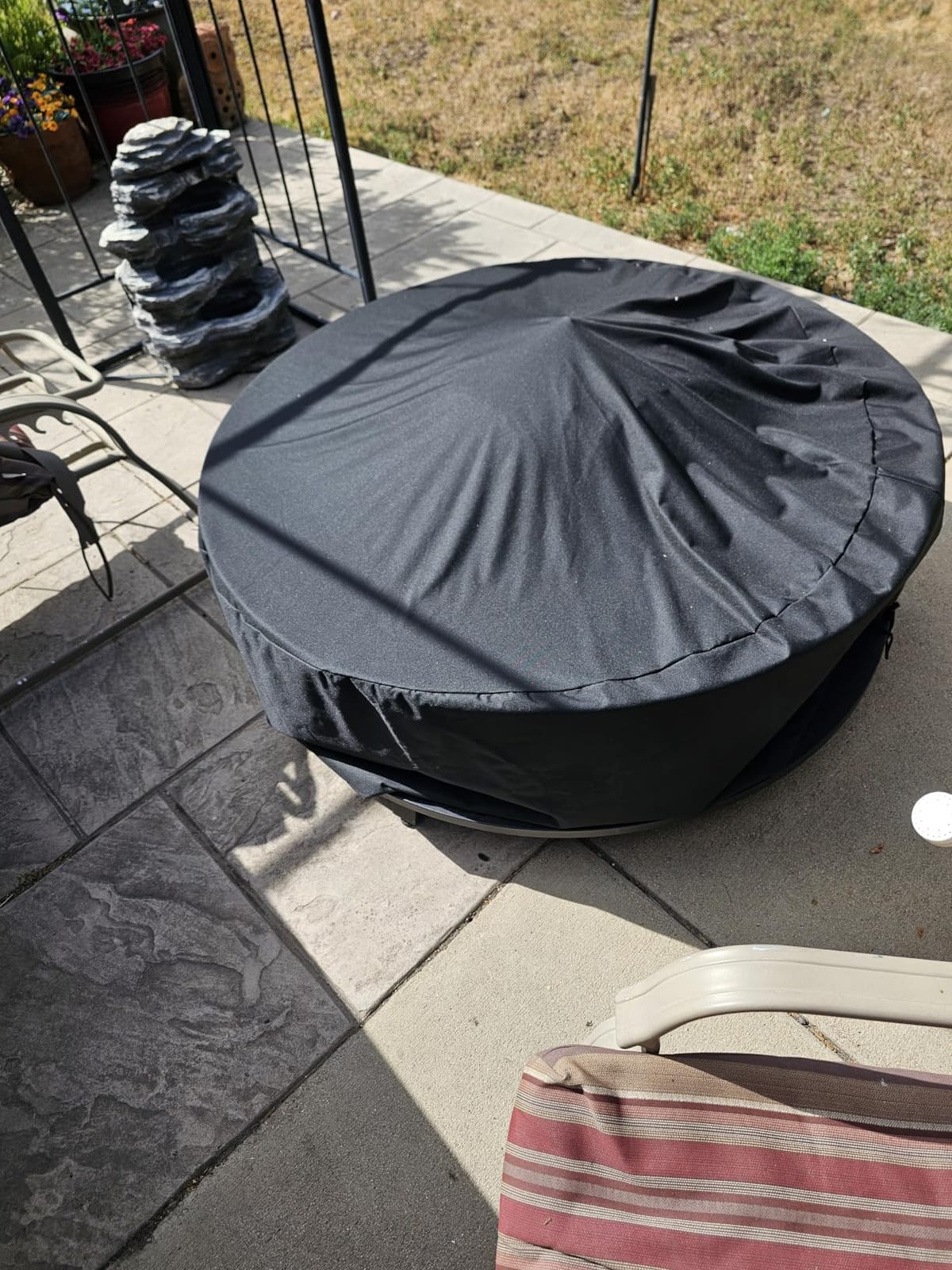 Uniflasy 48 inches Firepit Surround Table with 17 inches Smokeless Firepit | Complete Wood-burning Set with Lid, 10 inches Tabletop and Firewood Shelf, 360° Heat Buffer and Weather Cover customer photo 2