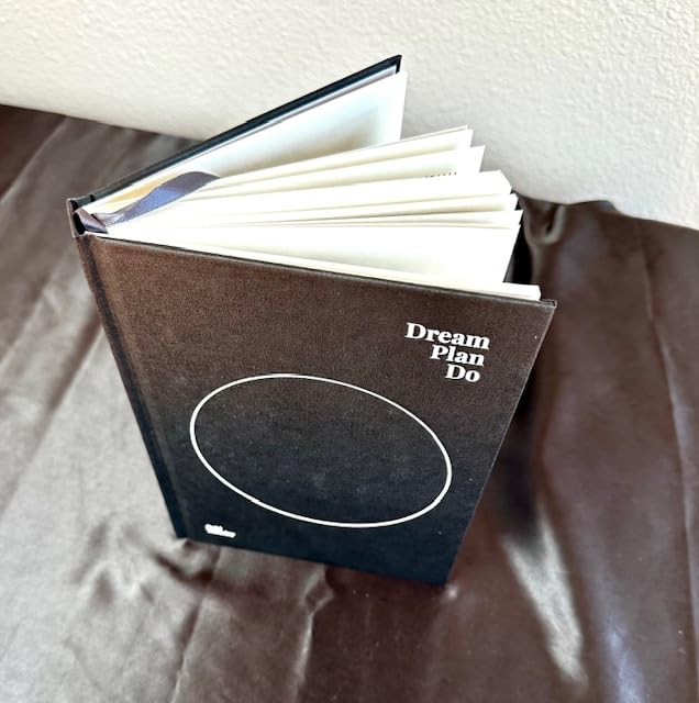 Manifestation Journal - 52-Week Undated Guided Law of Attraction Journal with Prompts, Habit Tracker, Vision Board, Goals & Reflection Tools | for Women & Men | Gift Box + Pen customer photo 2