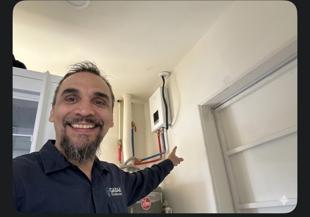 14kW Tankless Water Heater Electric ORBEK On Demand Heater 240V 3.38GPM, 3s Instant Heating, 98% Efficient, ETL Certified customer photo 1
