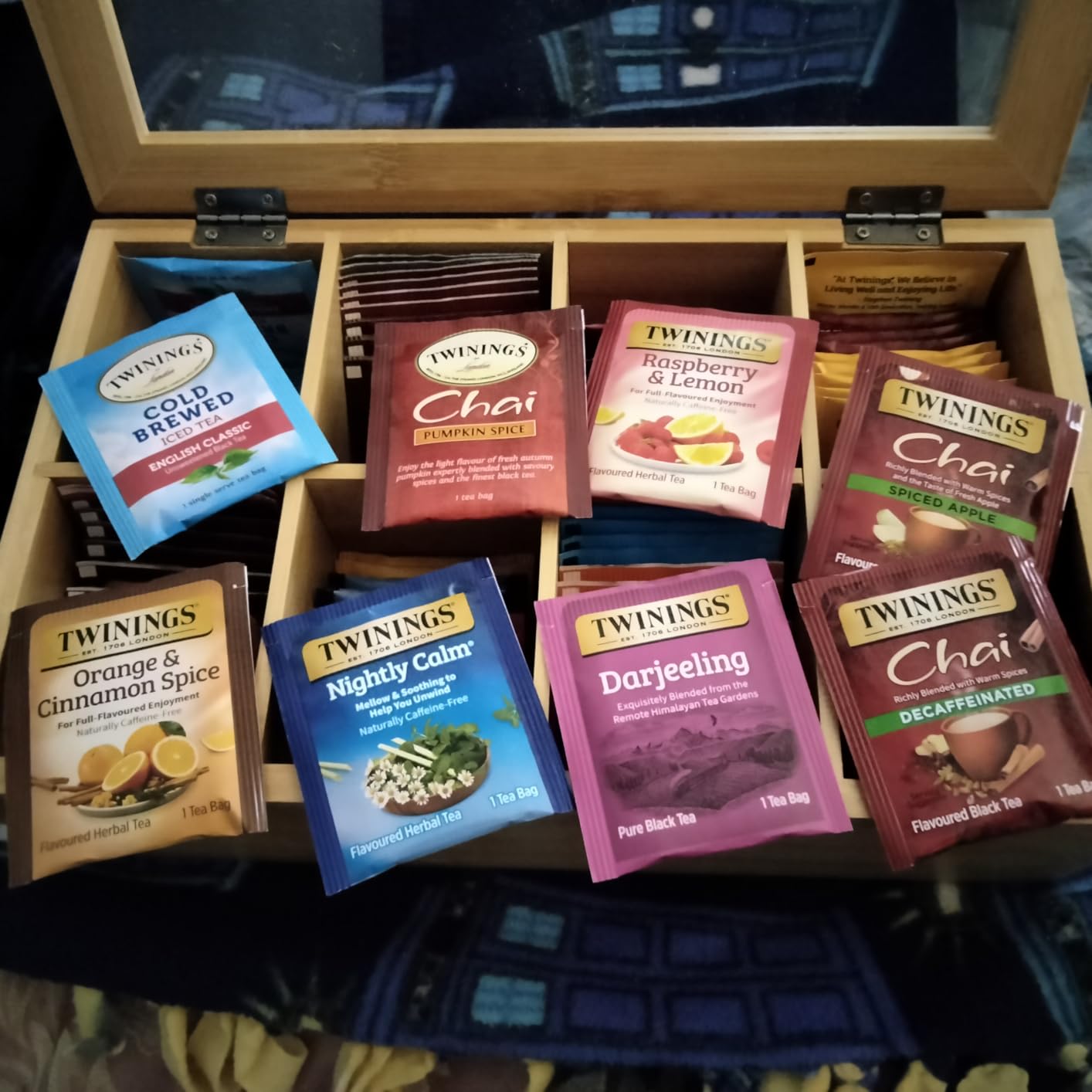 Twinings Tea Sampler Collection - 80 Tea Bags, 20 Flavours/Assorted Tea, Gift Set in Decorative Bamboo Box - Wooden Organizer Tea Chest Included - Ideal for Home, Office, Family & Friends (Bamboo Box) customer photo 2