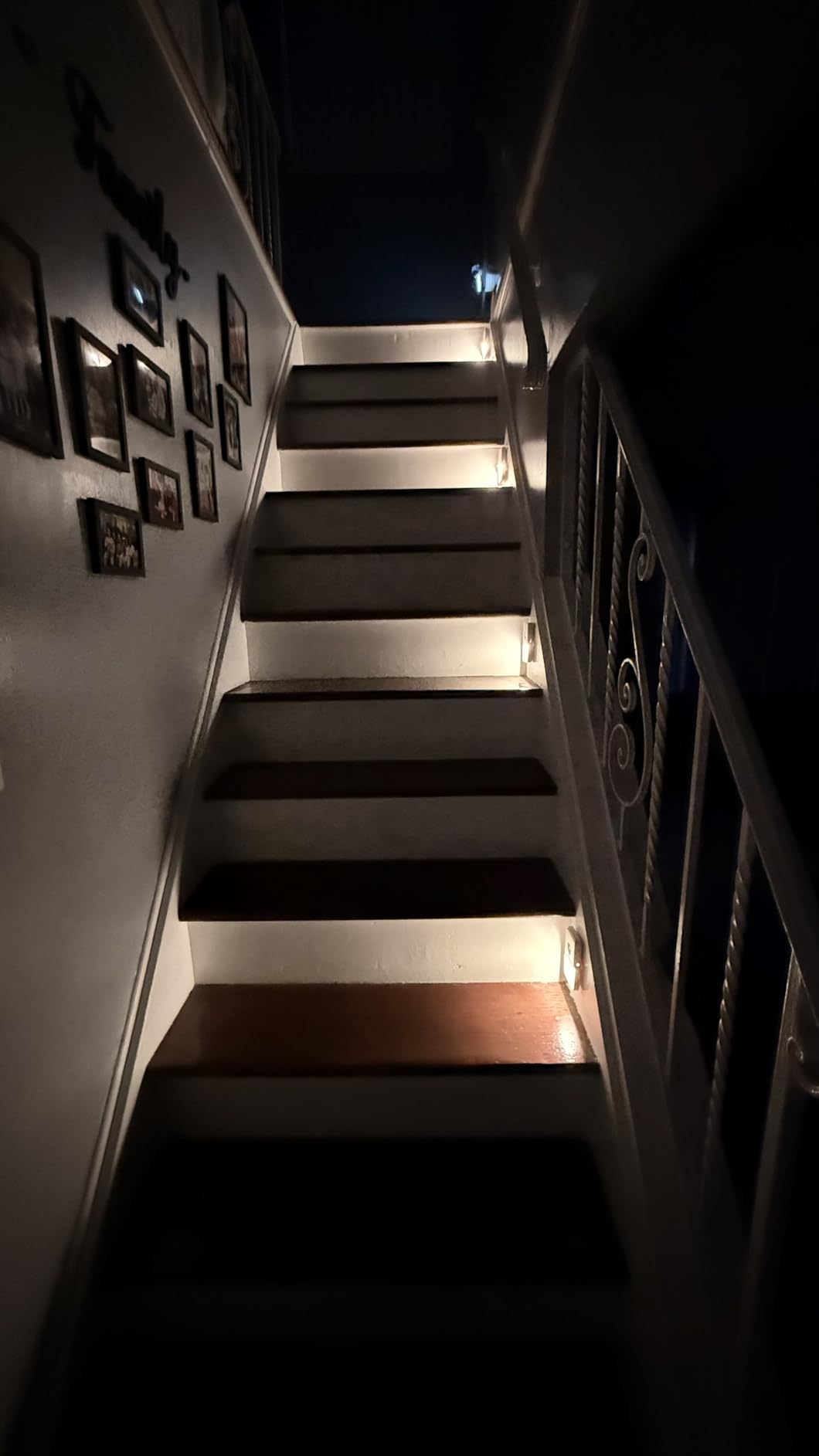 GOODEA Rechargeable Motion Sensor Night Lights for Stairs, Magnetic Stair Lights Indoor, Warm Dimmable Night Light for Hallway,Bathroom,Bedroom,Closet(4 Pack) customer photo 1