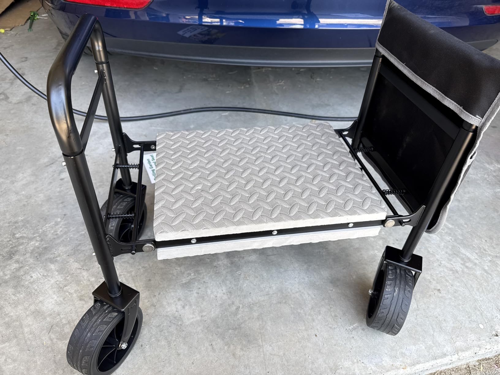 Garden Kneeler and Seat with 360° Wheels: 3-in-1 Rolling Gardening Stool | Foldable Garden Seat with Extendable Legs - Thick Pad and Tool Pouches customer photo 2