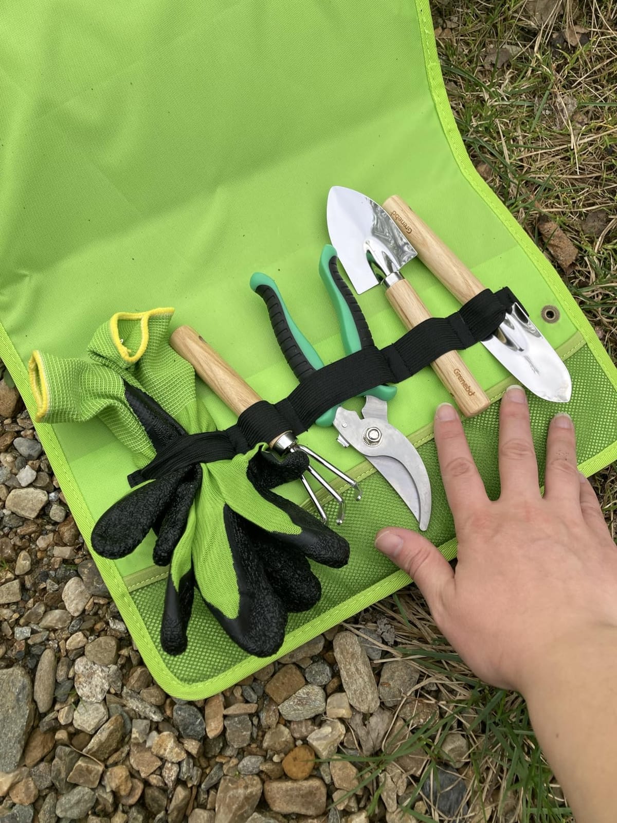 7-Piece Garden Tool Set with Plant Repotting Mat | Stainless Steel Tools, Storage Bag, Indoor Transplanting & Bonsai, Gardening Gifts for Women customer photo 2