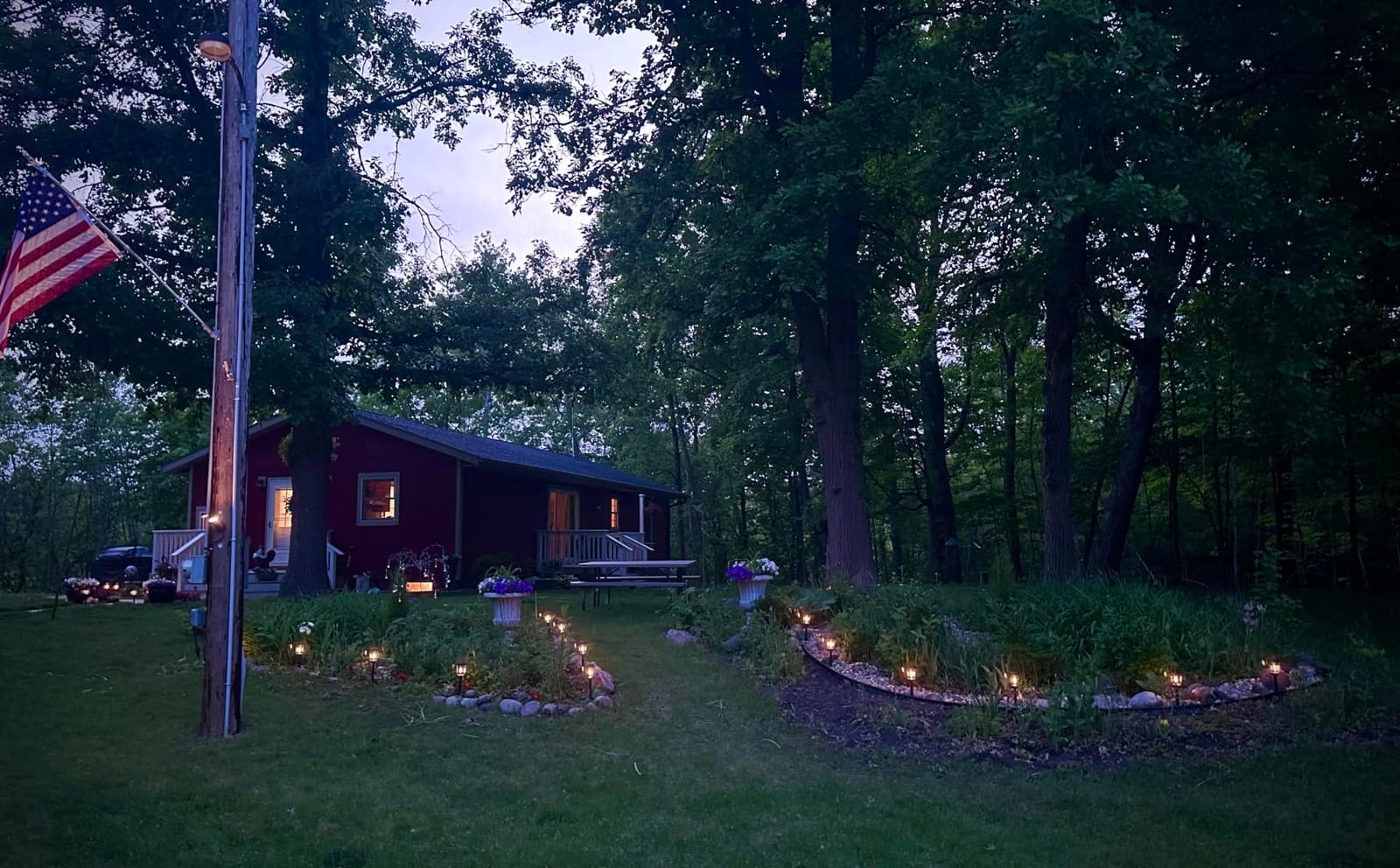 12 Pack Solar Lights Outdoor, Modern Solar Pathway Lights Outdoor, Waterproof Auto On/Off Garden Lights for Yard, Landscape Path, Walkway, Driveway Decor (3000K Warm White) customer photo 1