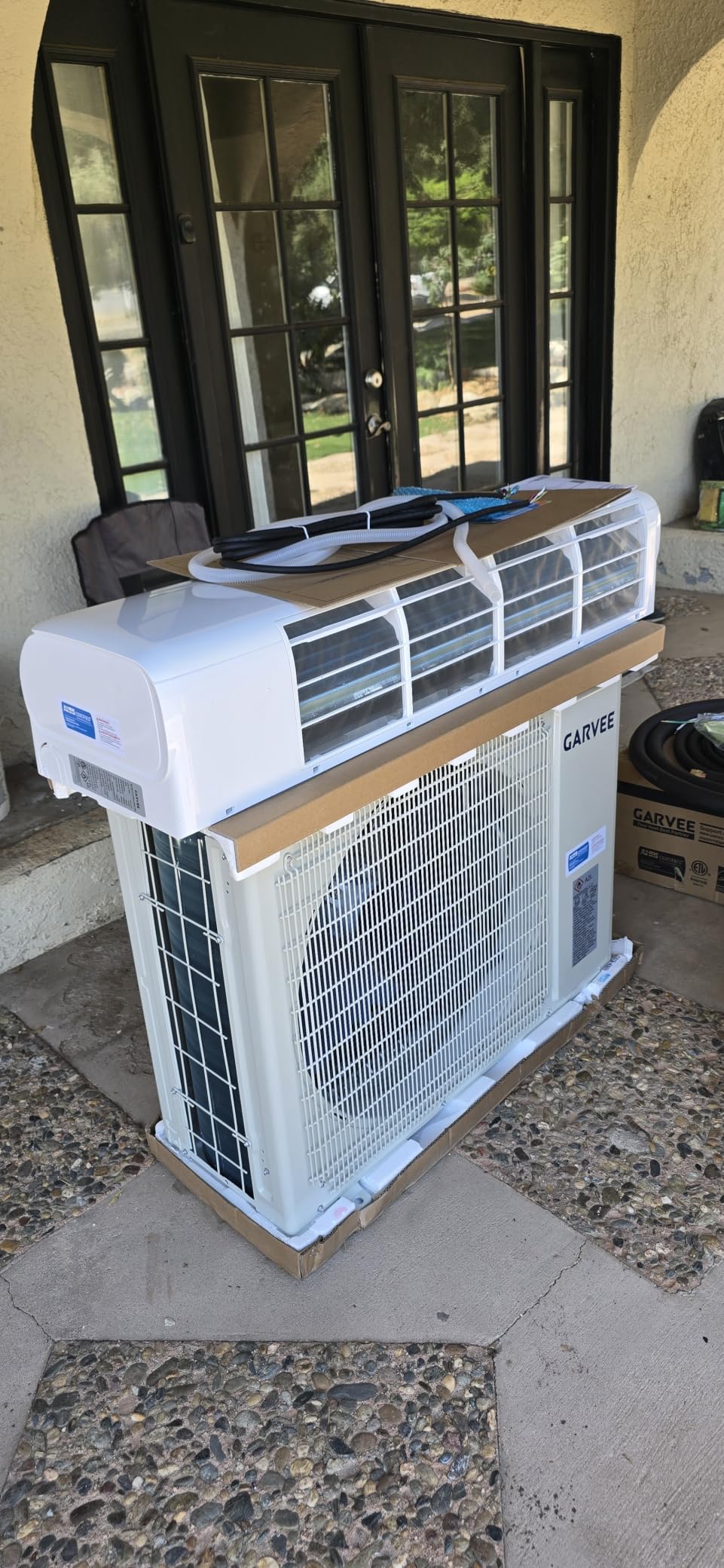 Garvee 12000 BTU Mini Split Air Conditioner, 22 SEER2 | Ductless Inverter AC w/ 115V, Cool Up to 750 Sq. Ft with Heat Pump System, Compatible with Alexa, White customer photo 1