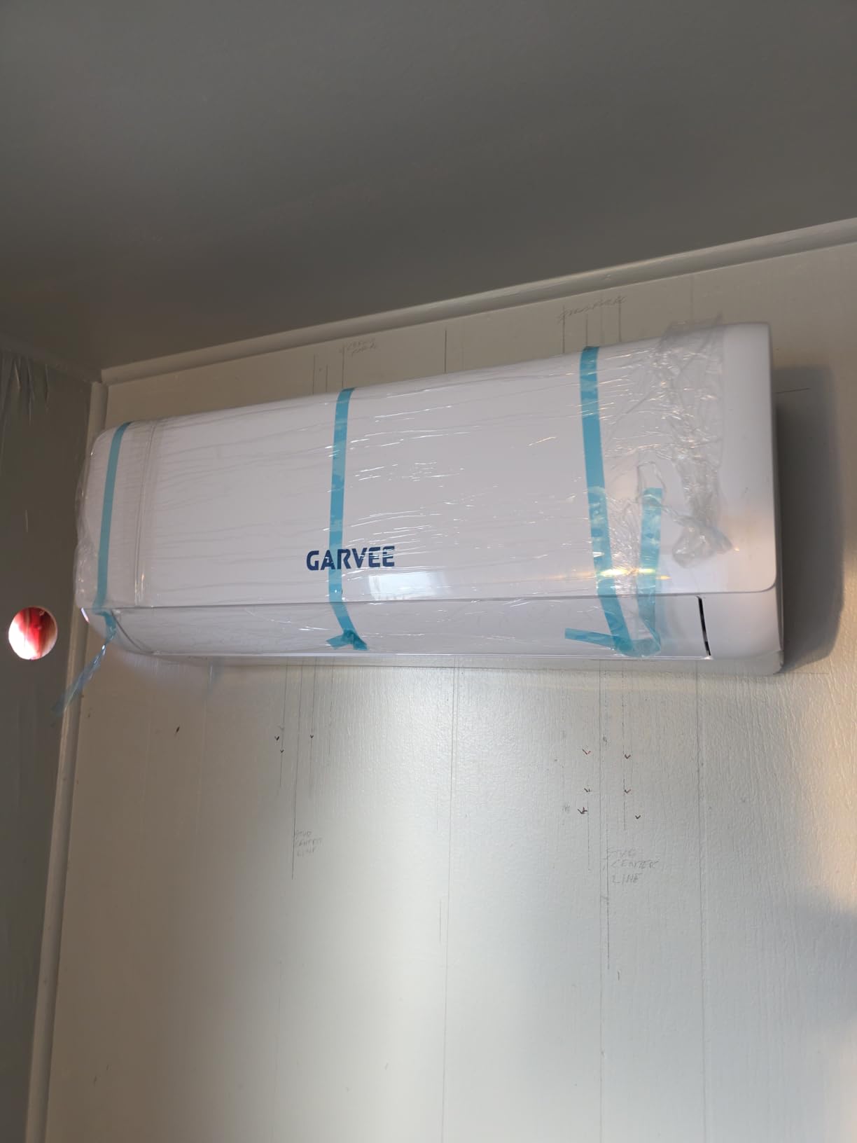Garvee 12000 BTU Mini Split Air Conditioner, 22 SEER2 | Ductless Inverter AC w/ 115V, Cool Up to 750 Sq. Ft with Heat Pump System, Compatible with Alexa, White customer photo 2
