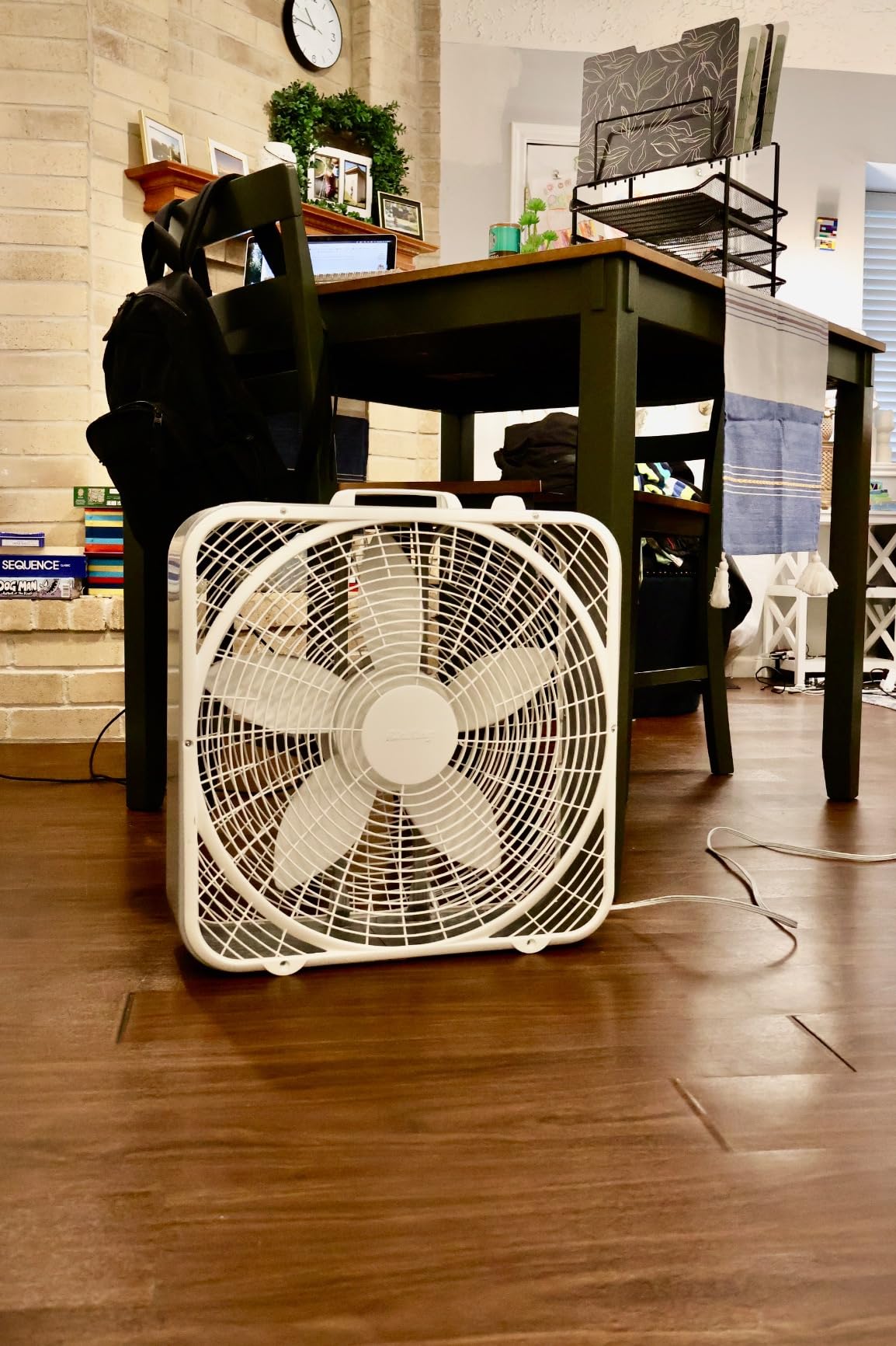 Air King 9723 20-Inch 3-Speed Box Fan , White customer photo 1