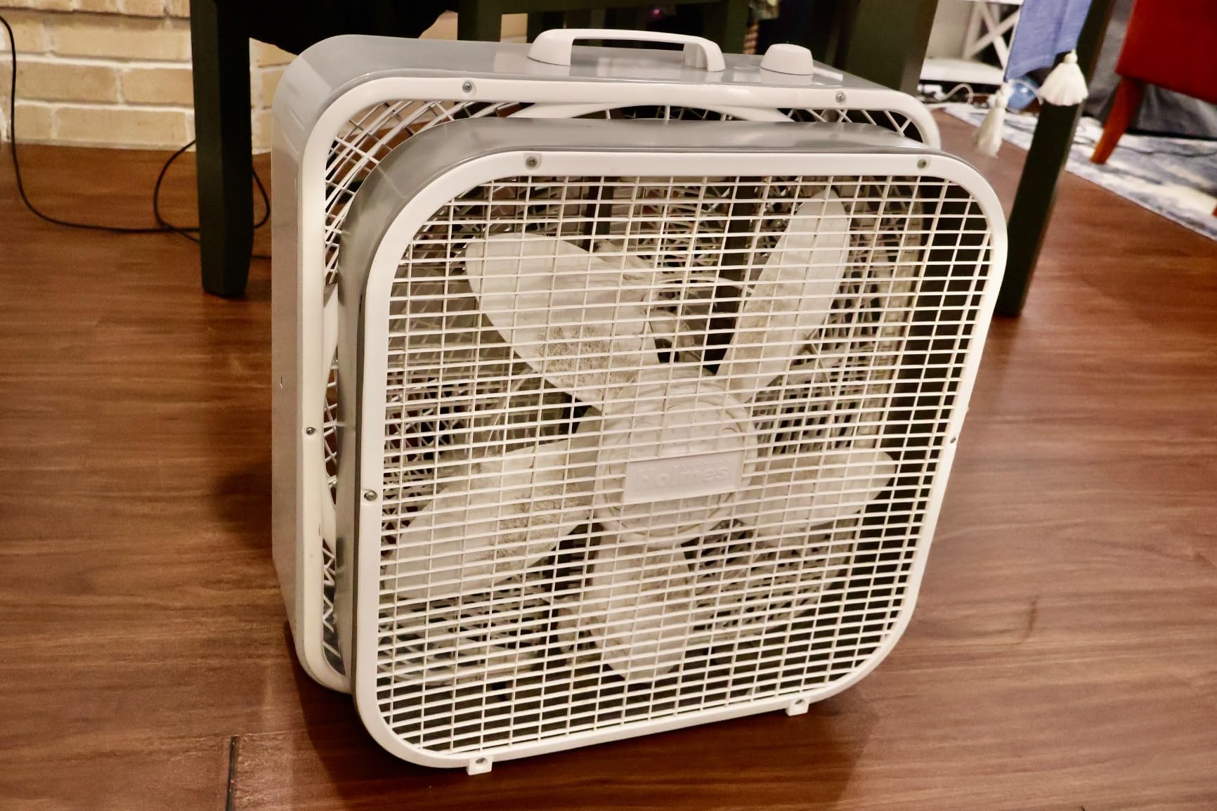 Air King 9723 20-Inch 3-Speed Box Fan , White customer photo 2