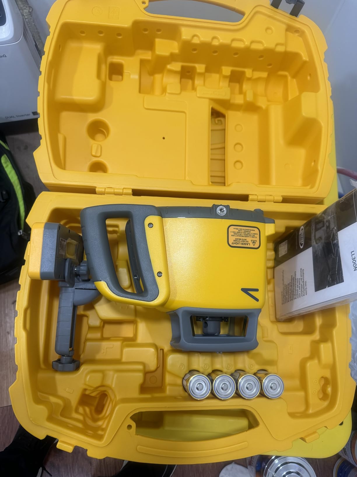 Spectra Precision LL300N-2 Rotary Laser Level Kit inc Tripod & Rod Alkaline customer photo 1