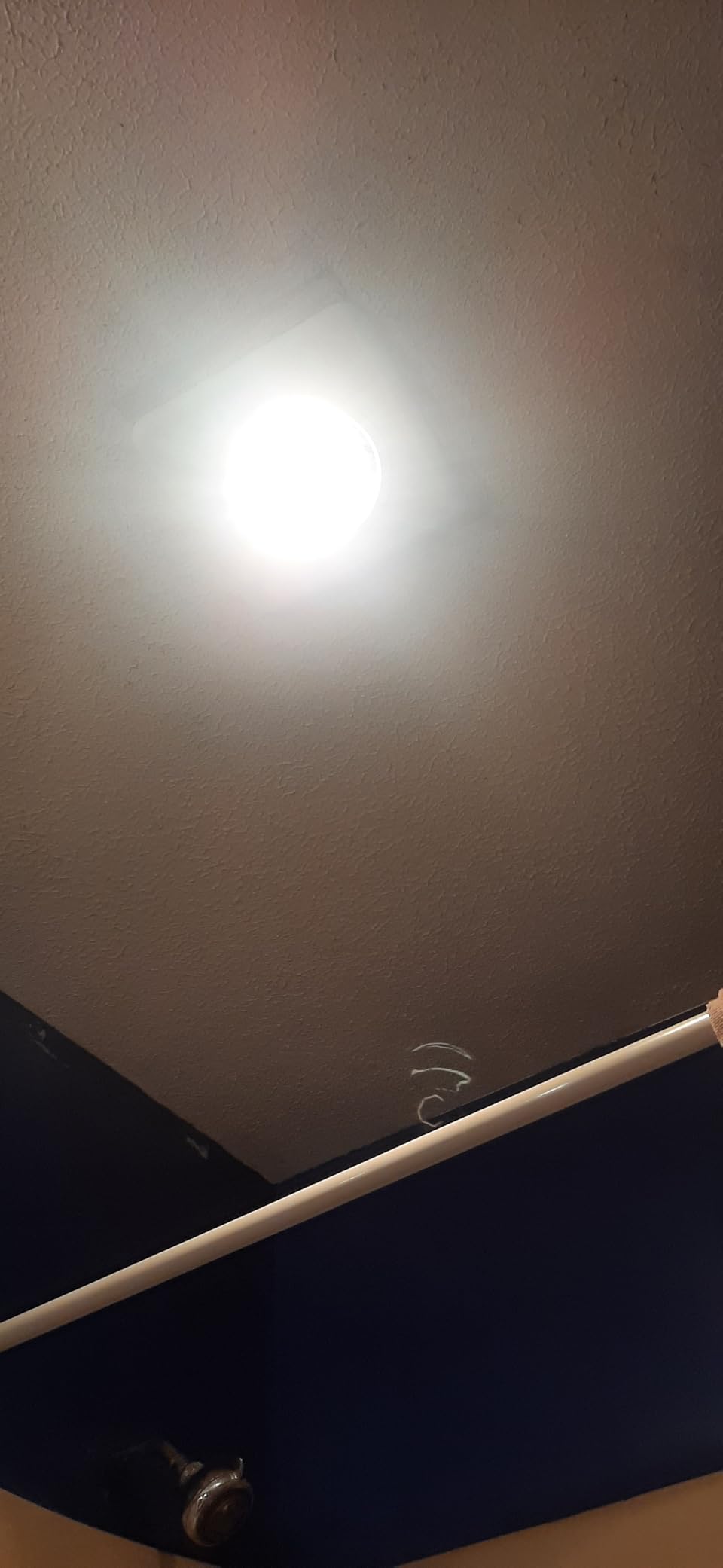 Air King AK917 Bulb Heater with Exhaust Fan, Single customer photo 2