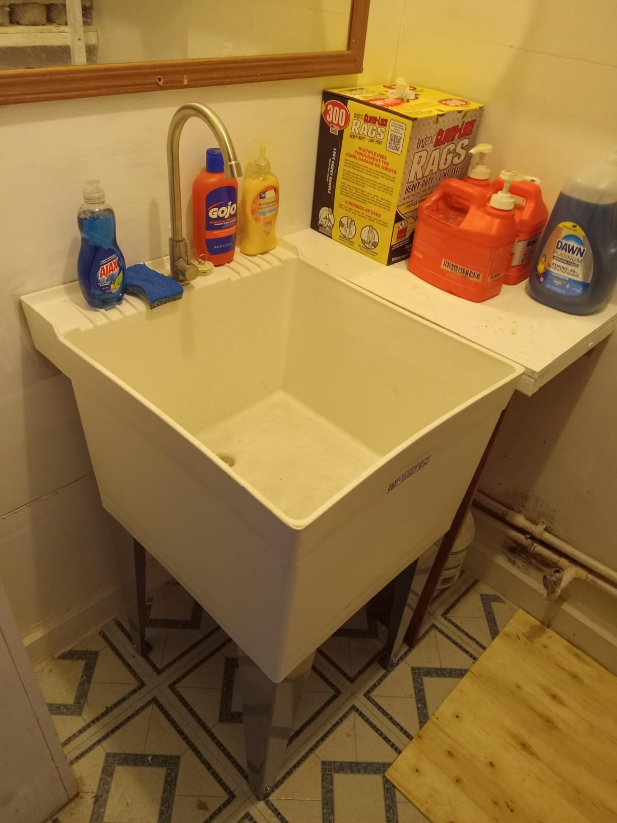EZ-FLO El Mustee 19F Utilatub 18-Gallon Floor-Mount Laundry/Utility Tub, 34 X 20 X 24 In, White customer photo 2