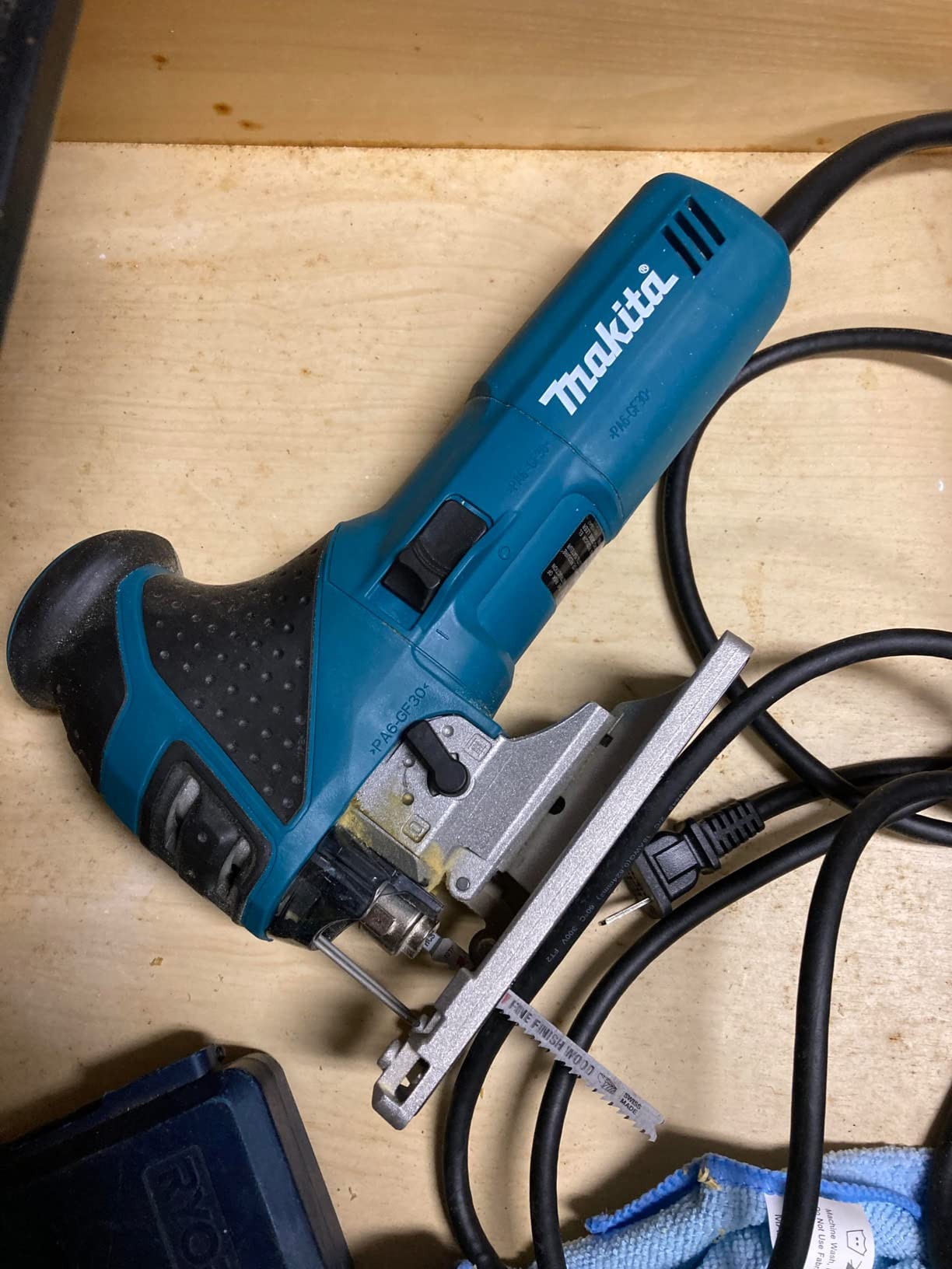 Makita 4351FCT Barrel Grip Jig Saw, with
