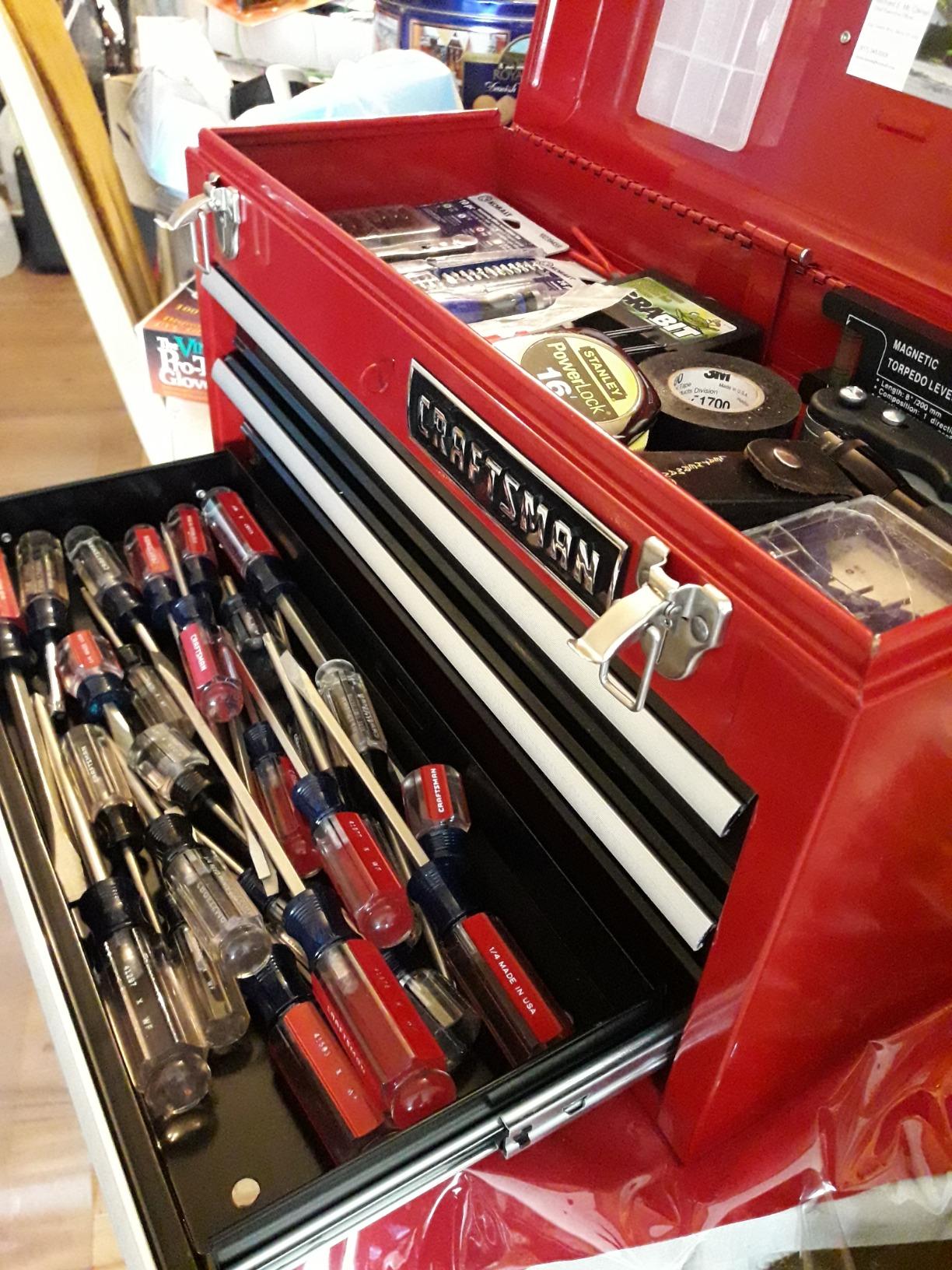 Craftsman 3-Drawer Metal Portable Chest Toolbox Red customer photo 1