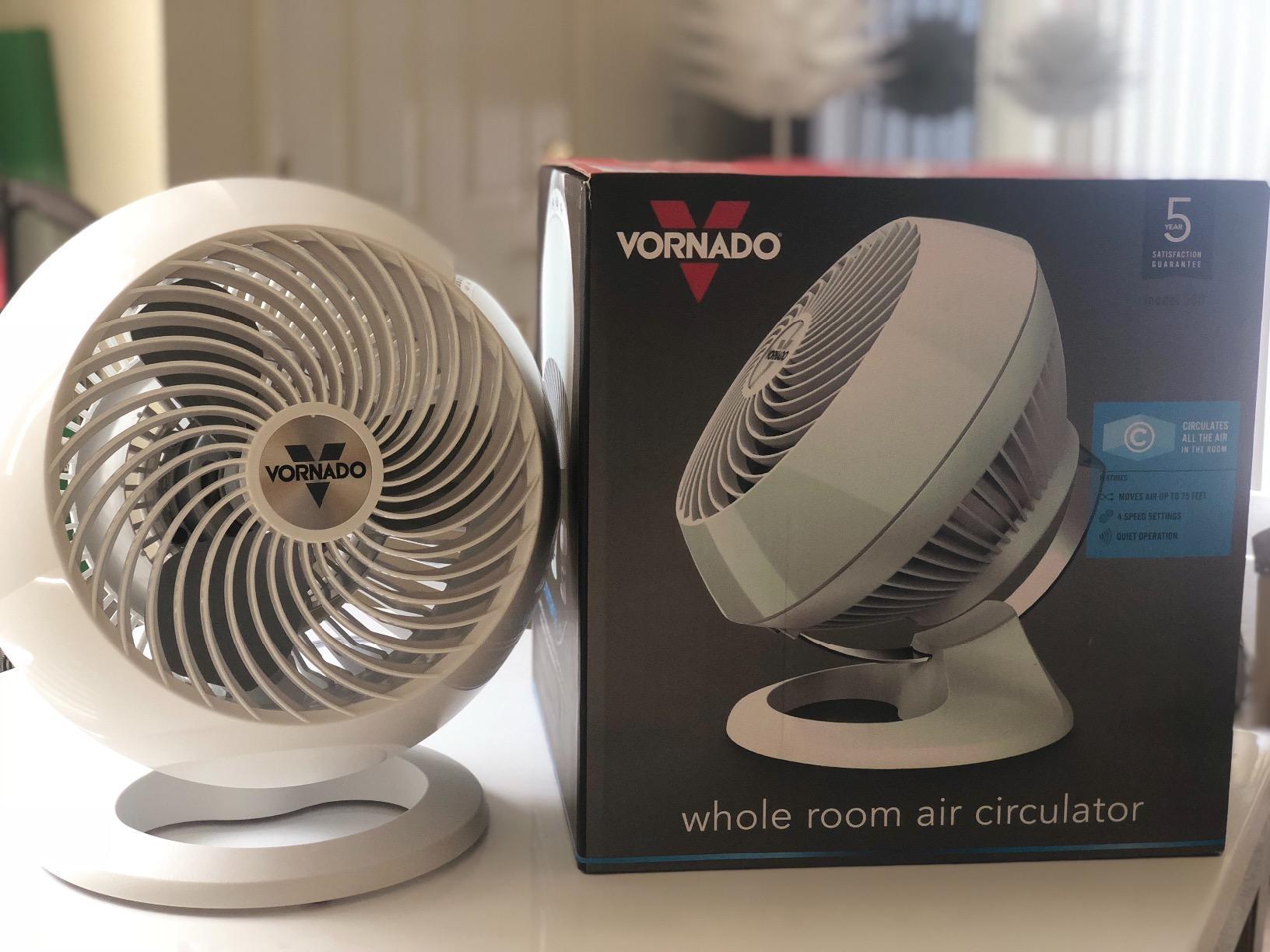 Vornado 660 Large Air Circulator Fan, 4 Speed, Adjustable Tilt, Black | Whole Room Air Circulator, Chrome Glide Bar, Quiet Cooling for Bedroom, Office, Dorm Room customer photo 1
