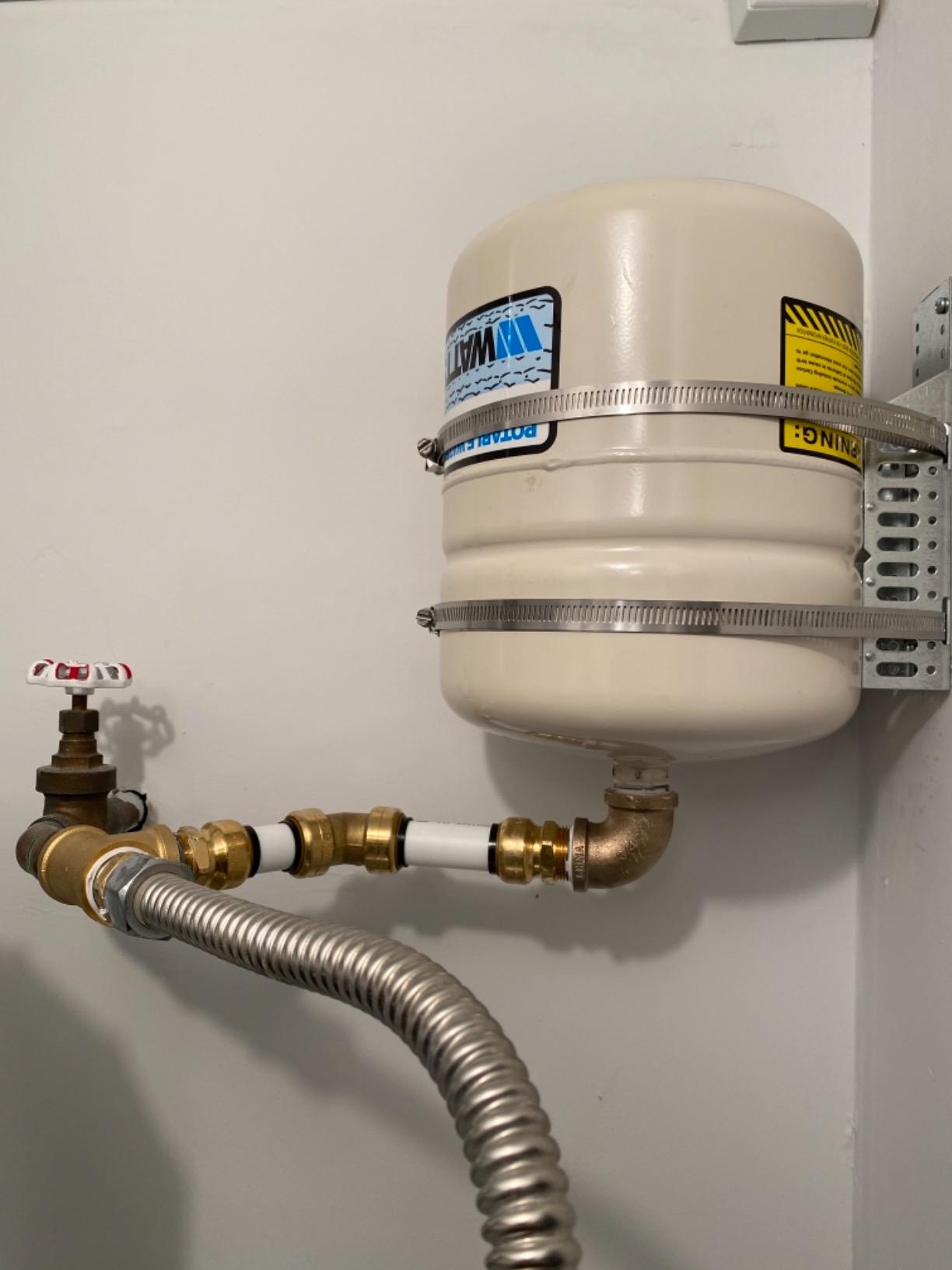 Watts Regulator PLT-5 Potable Water Expansion Tank customer photo 1