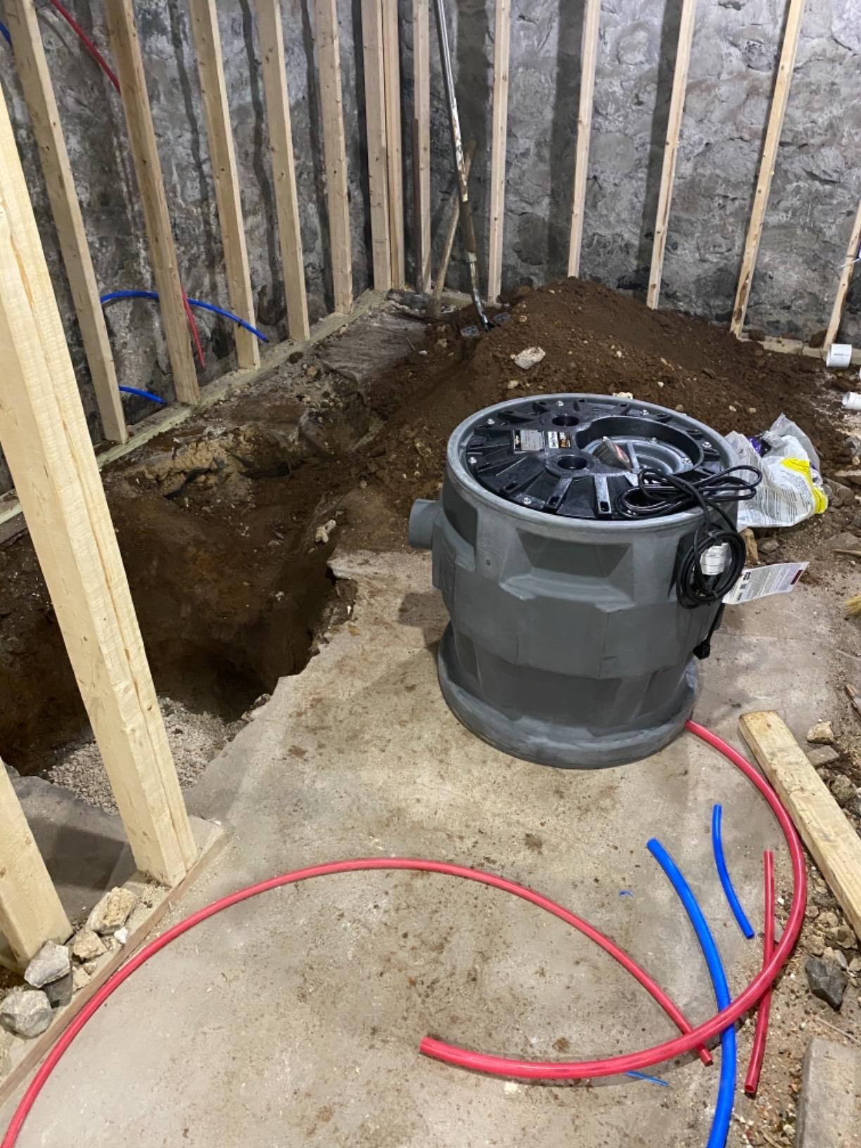 Liberty Pumps P382LE41 4/10-Horse Power 24 by 24-Inch Pro380 Series Simplex Sewage System customer photo 1
