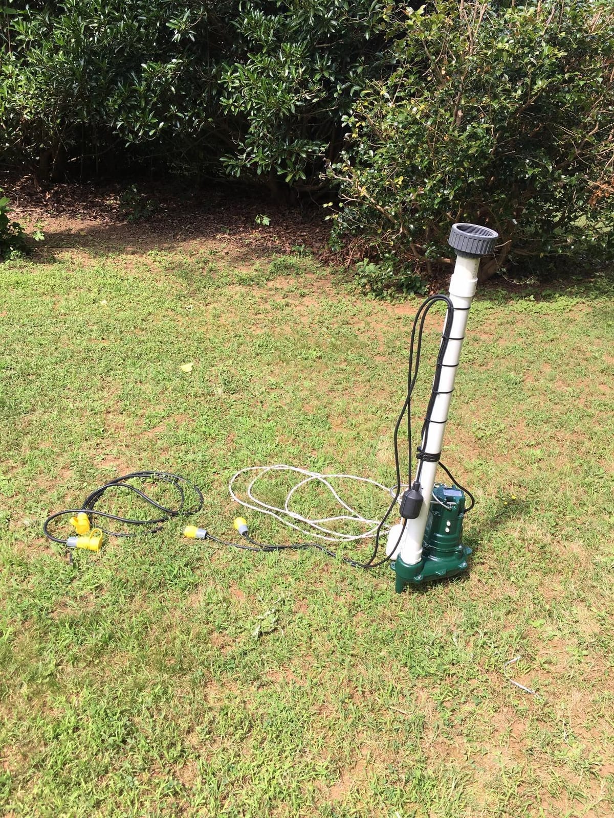 Zoeller Waste-Mate 267-0001 Sewage Pump, 1/2 HP Automatic customer photo 1