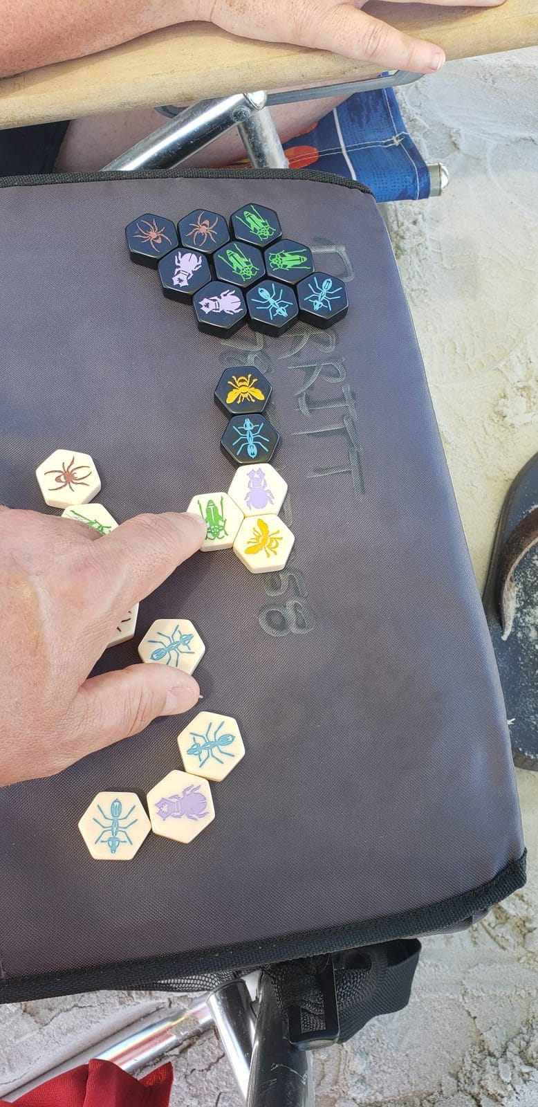 Smart Zone Games Hive Pocket Game customer photo 1