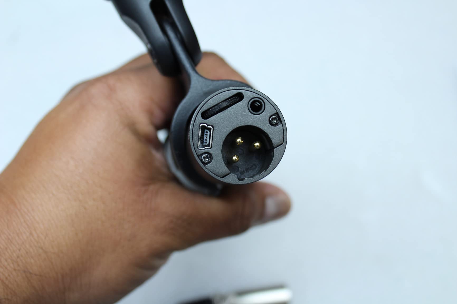 Audio-Technica AT2005USB Cardioid Dynamic USB/XLR Microphone,Black customer photo 1