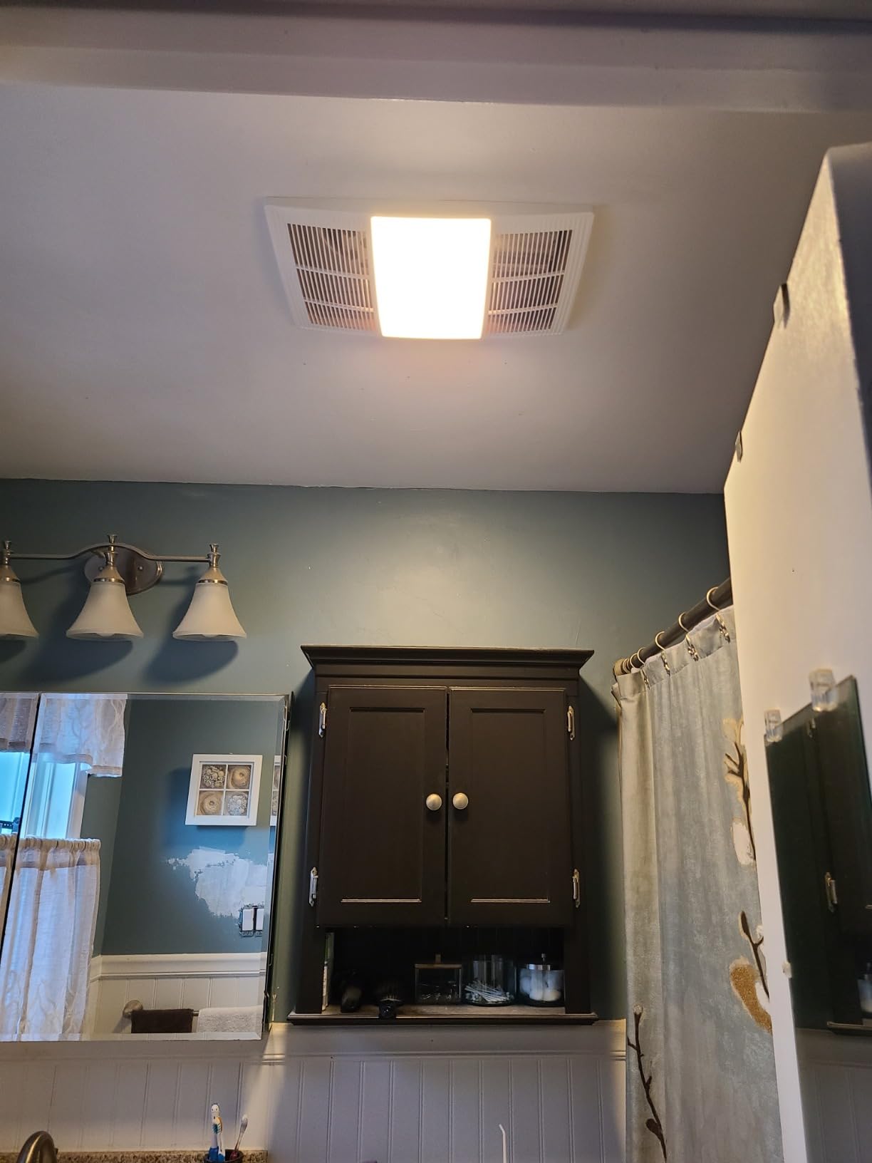 Broan-NuTone BHFLED110 PowerHeat Bathroom Exhaust Fan, Heater, and LED Light Combination, 110 CFM customer photo 2