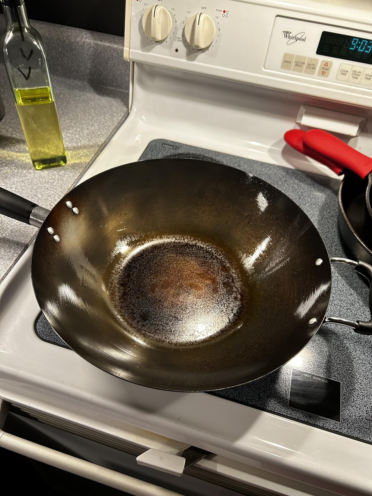IMUSA 14 Inch Carbon Steel Wok with Wood Handles for Noodles customer photo 1
