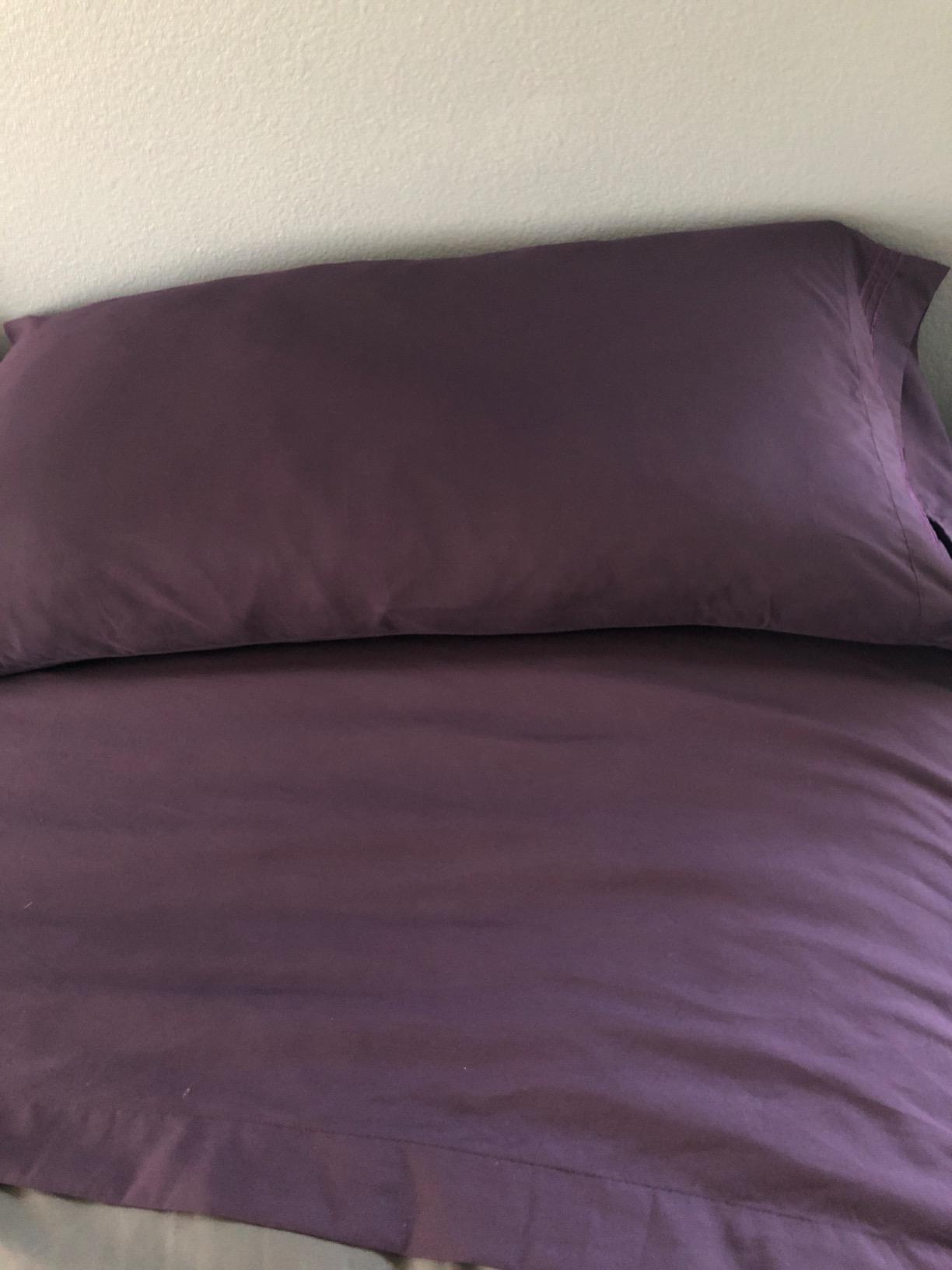 Mellanni Iconic 4-Piece, Ultra Soft Sheet Set (King, White) customer photo 2