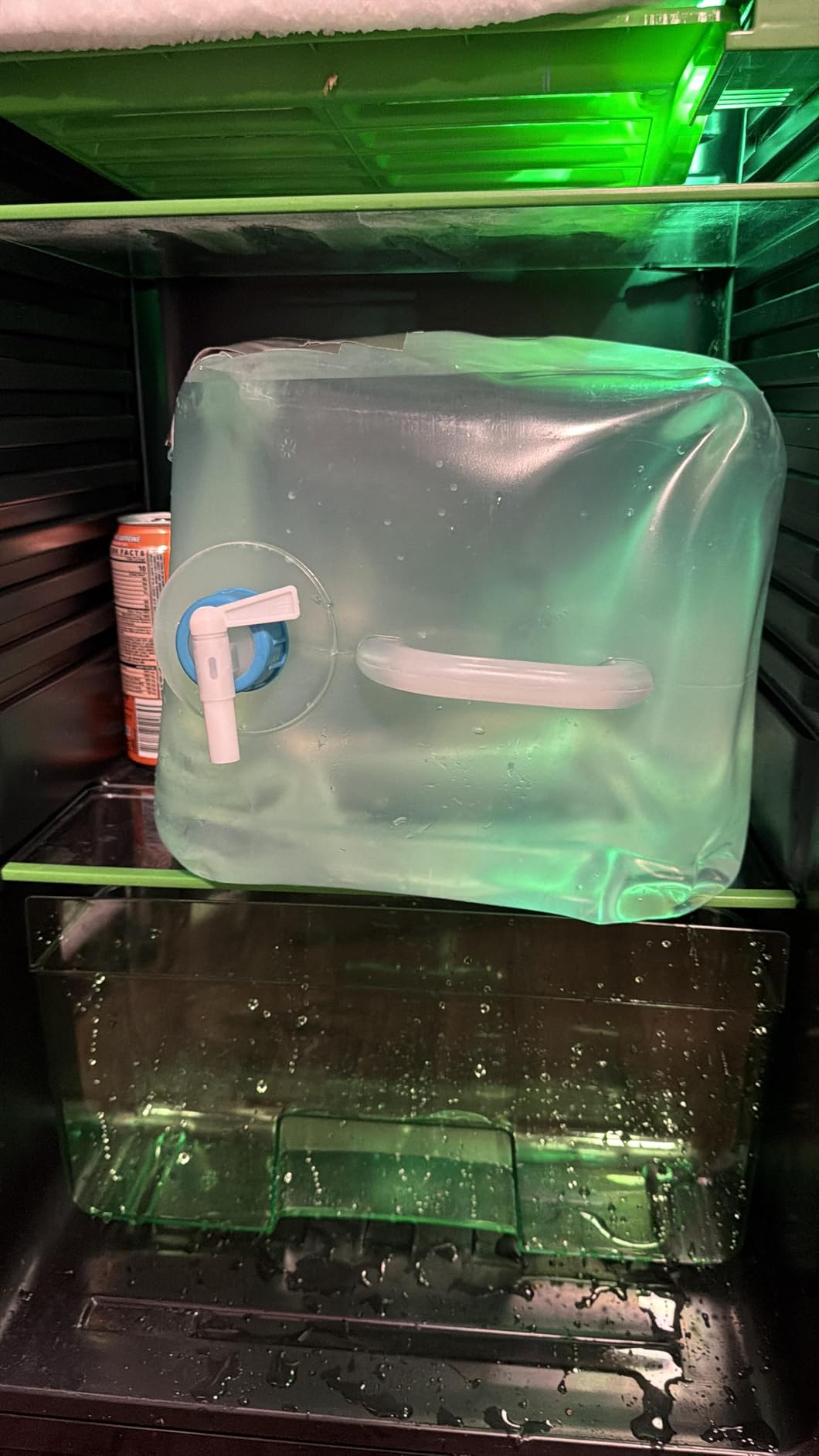 ust 5 Gal Water Carrier Cube with Collapsible, Transparent, Compact Design and BPA Free Construction for Drinking, Bathing, Camping, Hiking and Outdoor Survival customer photo 2