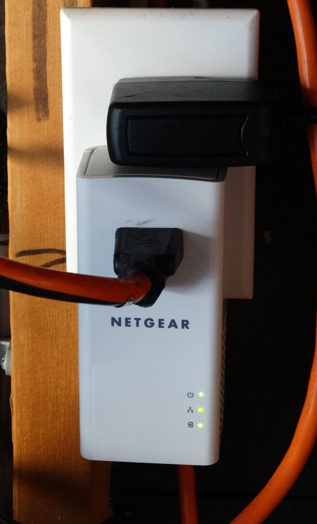 NETGEAR Powerline Adapter Kit, 1200 Mbps Wall-Plug, 1.2 Gigabit Ethernet Ports with Passthrough + Extra Outlet (PLP1200-100PAS) customer photo 2