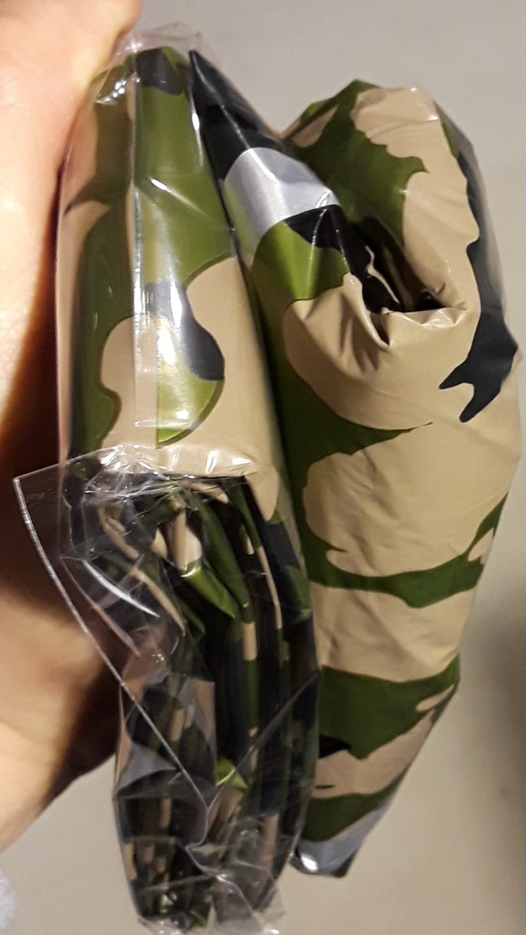 Titan Emergency Blanket 5 Pack Mylar - Thermal Space Blanket customer photo 2