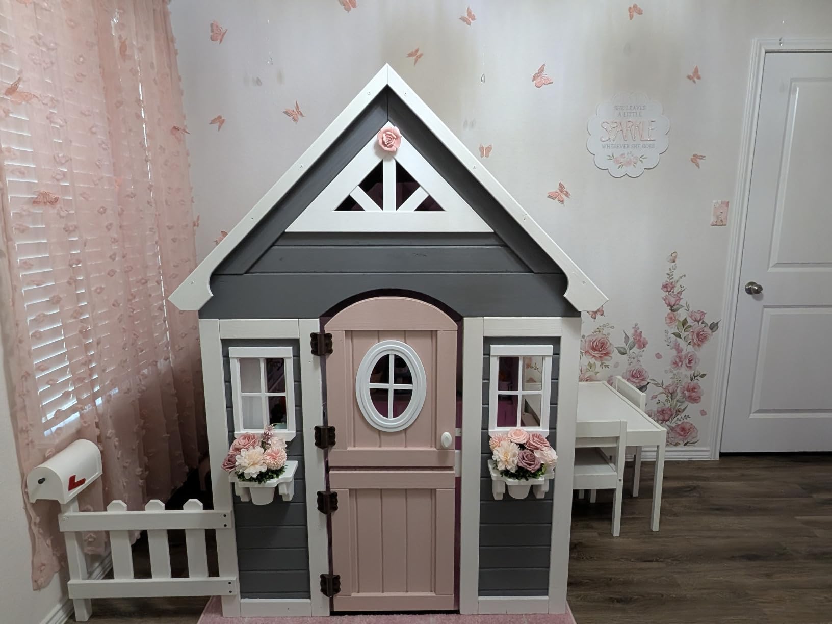 Backyard Discovery Aspen Cedar Wooden Kids Playhouse Cottage with Play Kitchen, Snack Bar, Picnic Bench, Dinner Bell, Mailbox, Dutch Door, Flowerpot Holders, Toy Lights, Country Style for Outdoor Play customer photo 2