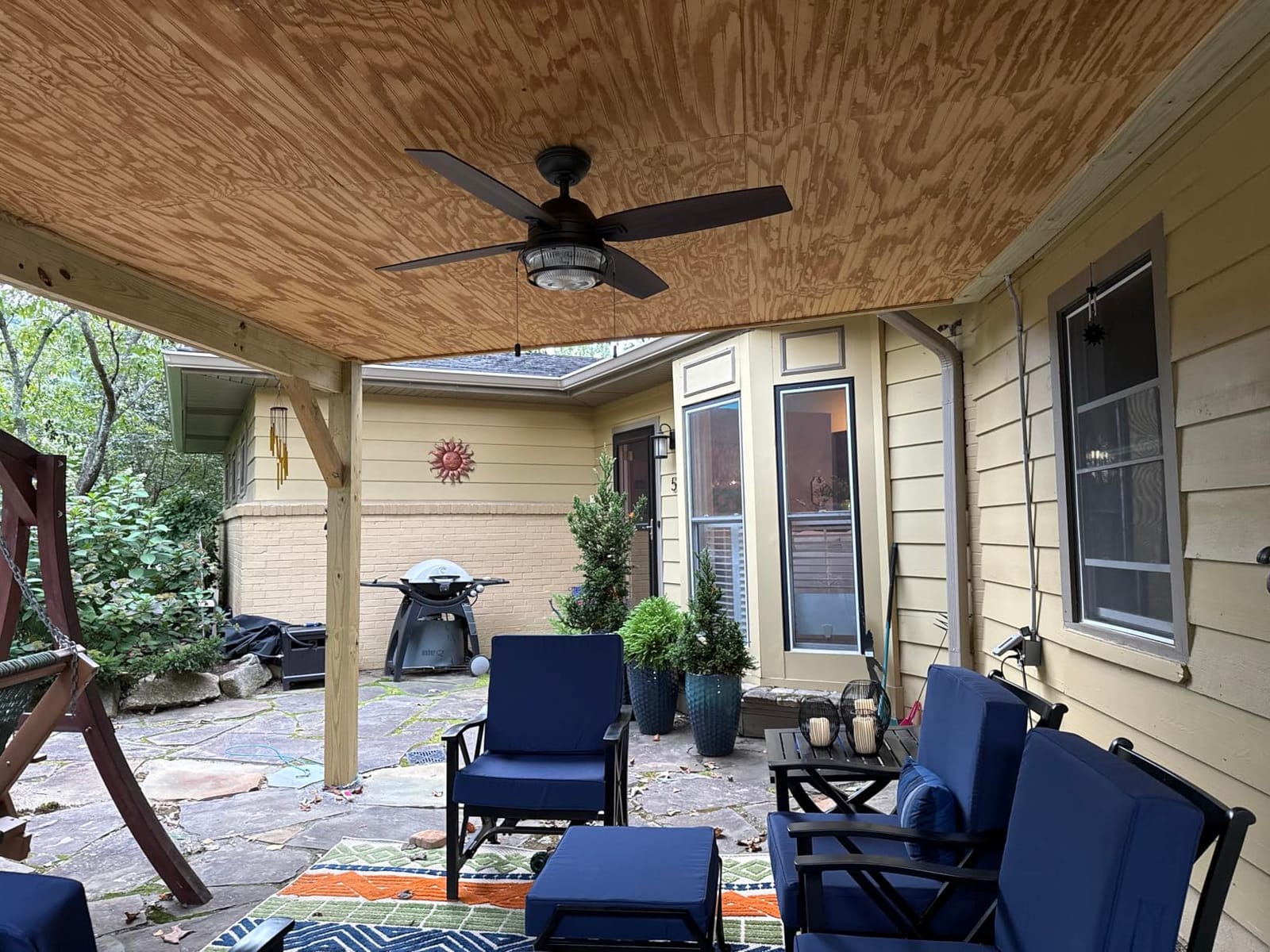 Hunter Ocala, Outdoor or Indoor, Ceiling Fan, Rustic, 52 inch, Noble Bronze customer photo 1