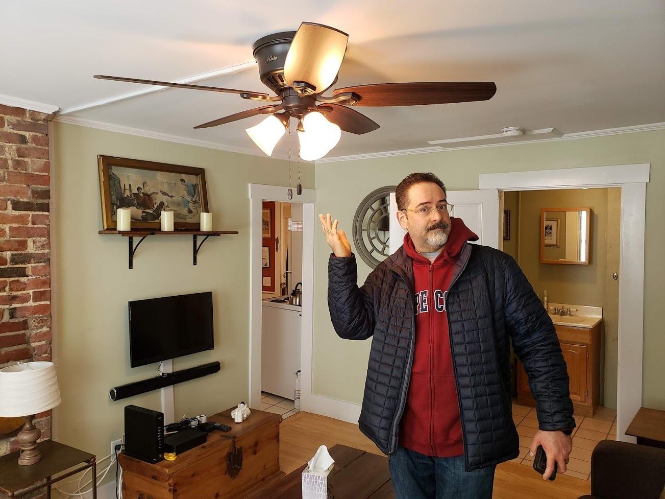 Hunter Builder, Indoor, Ceiling Fan, with LED Lights, 42 inch, Snow White customer photo 1