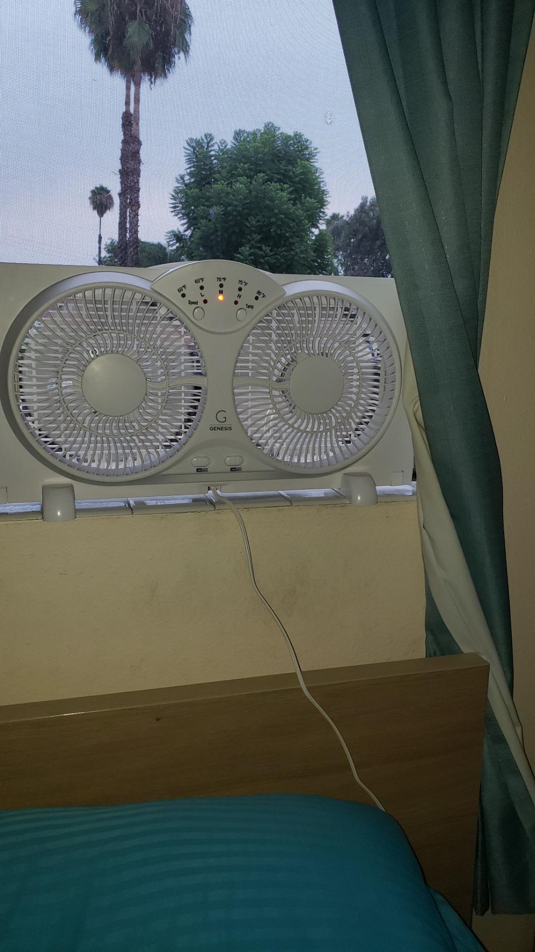 Genesis Twin Fan High Velocity Reversible AirFlow Fan, LED Indicator Lights Adjustable Thermostat & Max Cool Technology, ETL Certified, White (A1WINDOWFAN) customer photo 1