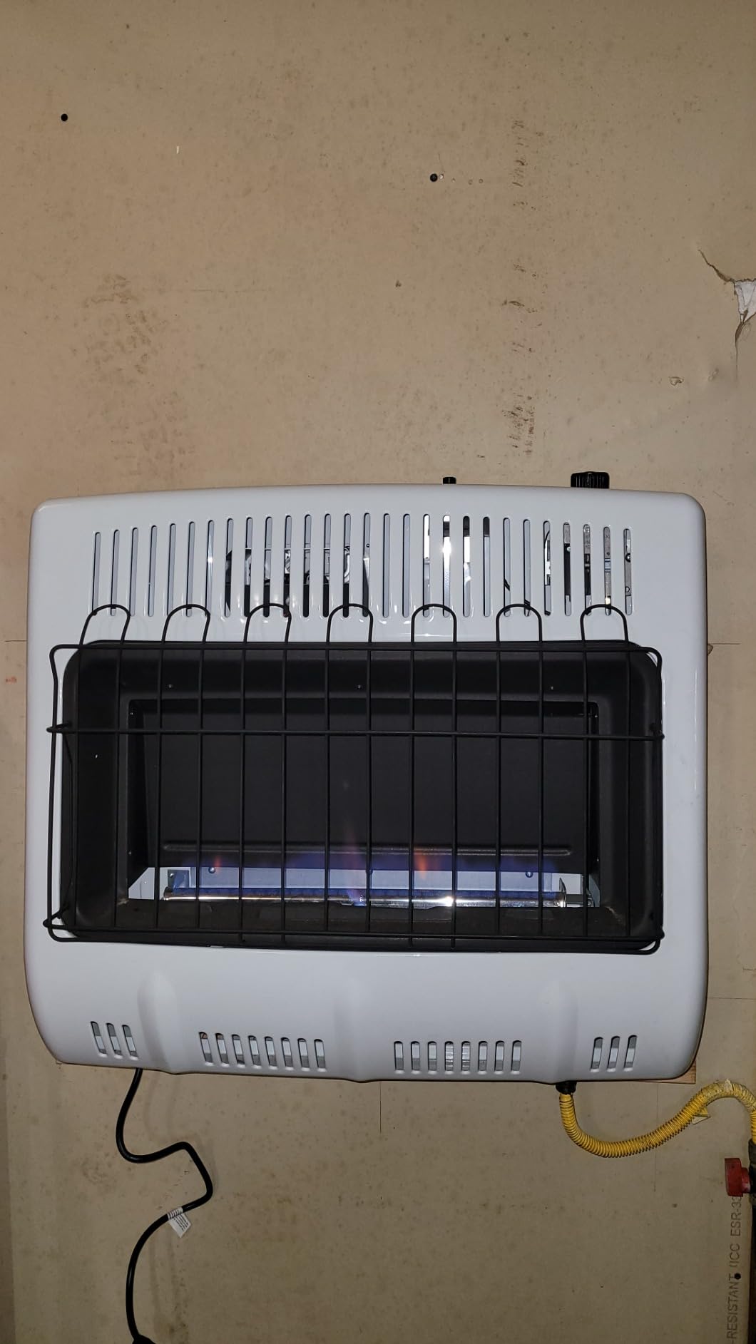 Mr. Heater 30,000 BTU Vent Free Blue Flame Natural Gas Heater customer photo 2