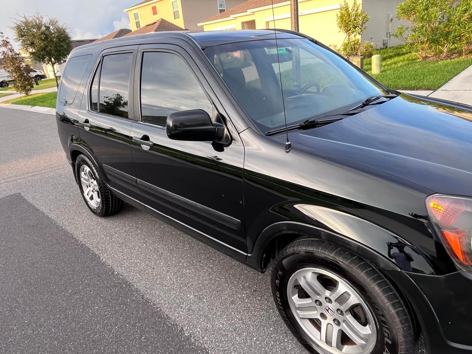 HS UltraGloss Carnauba Black Color Match Car Polish with PTFE results. The Professional Choice. 10 oz. customer photo 1