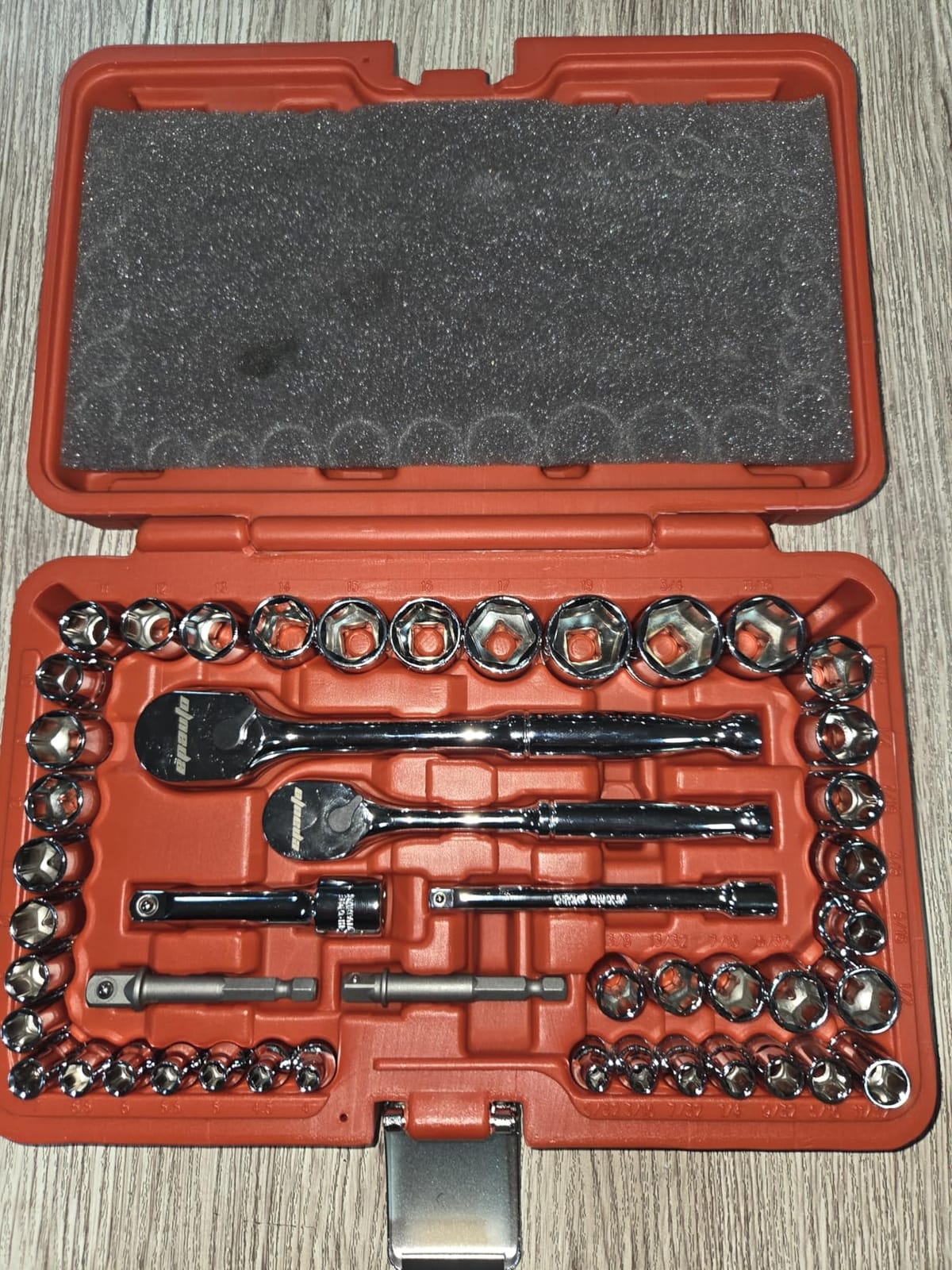 EPAuto 40 Pieces 1/4-Inch & 3/8-Inch Drive Socket Set, 72 Tooth Ratchet customer photo 2