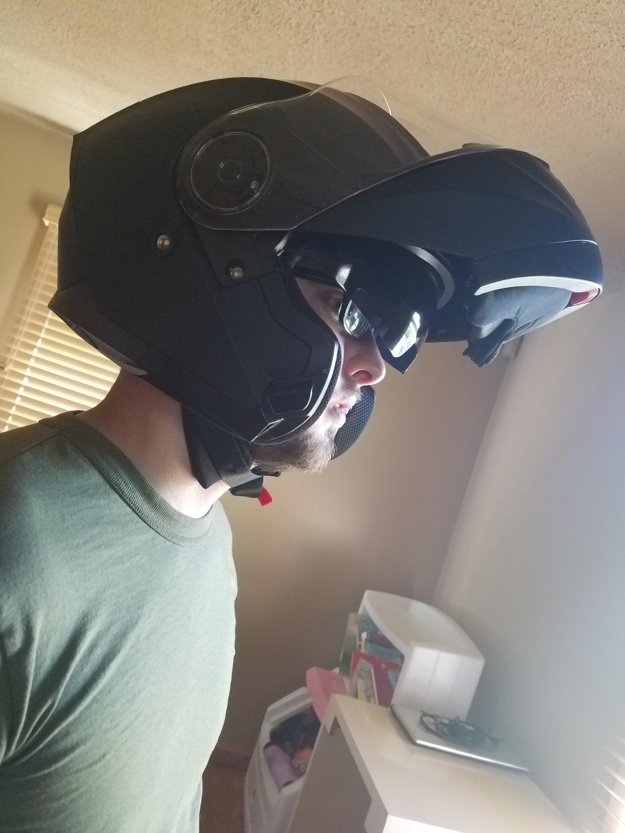 YEMA Modular Motorcycle Helmets, DOT Approved Full Face Motorcycle Helmet with with Flip Up Dual Visor for Men & Women - Street, Scooter, ATV, E-Bike customer photo 1