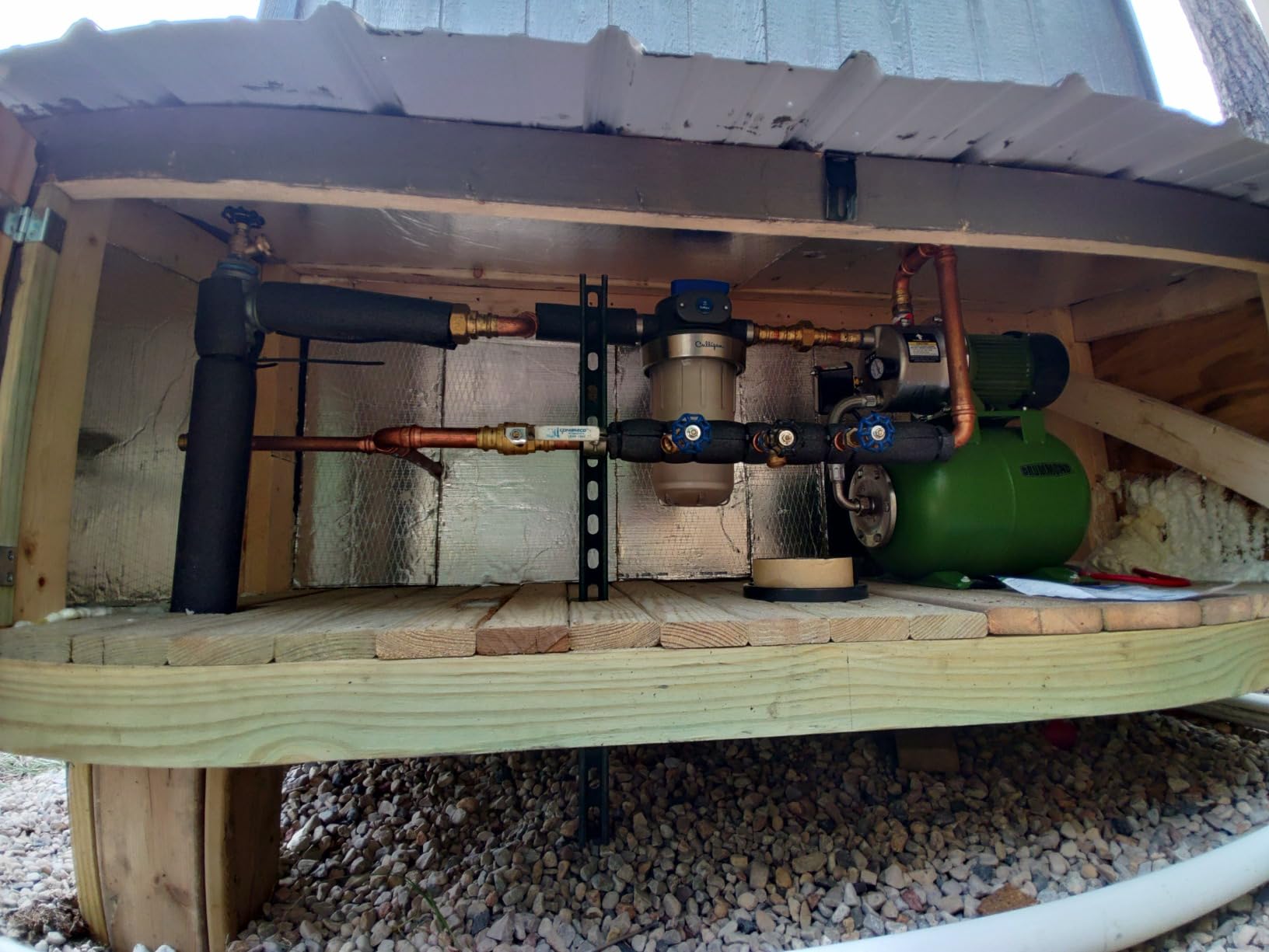 1 HP Stainless Steel Shallow Well Pump and Tank with Pressure Control Switch - 950 GPH customer photo 1