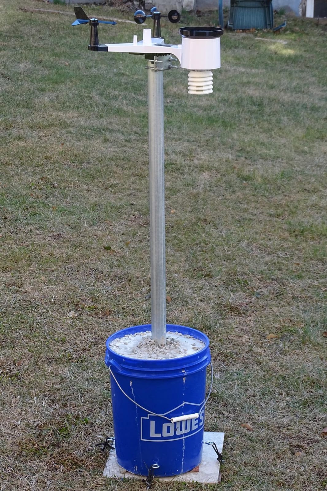 Ambient Weather WS-2902 Wi-Fi Smart Weather Station customer photo 1