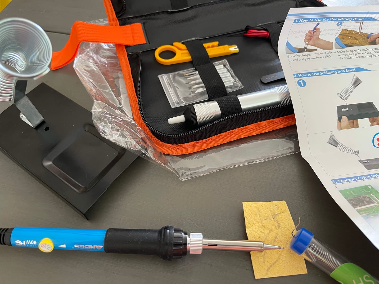 Soldering Iron Kit Electronics,60W Adjustable Temperature Welding pen customer photo 1