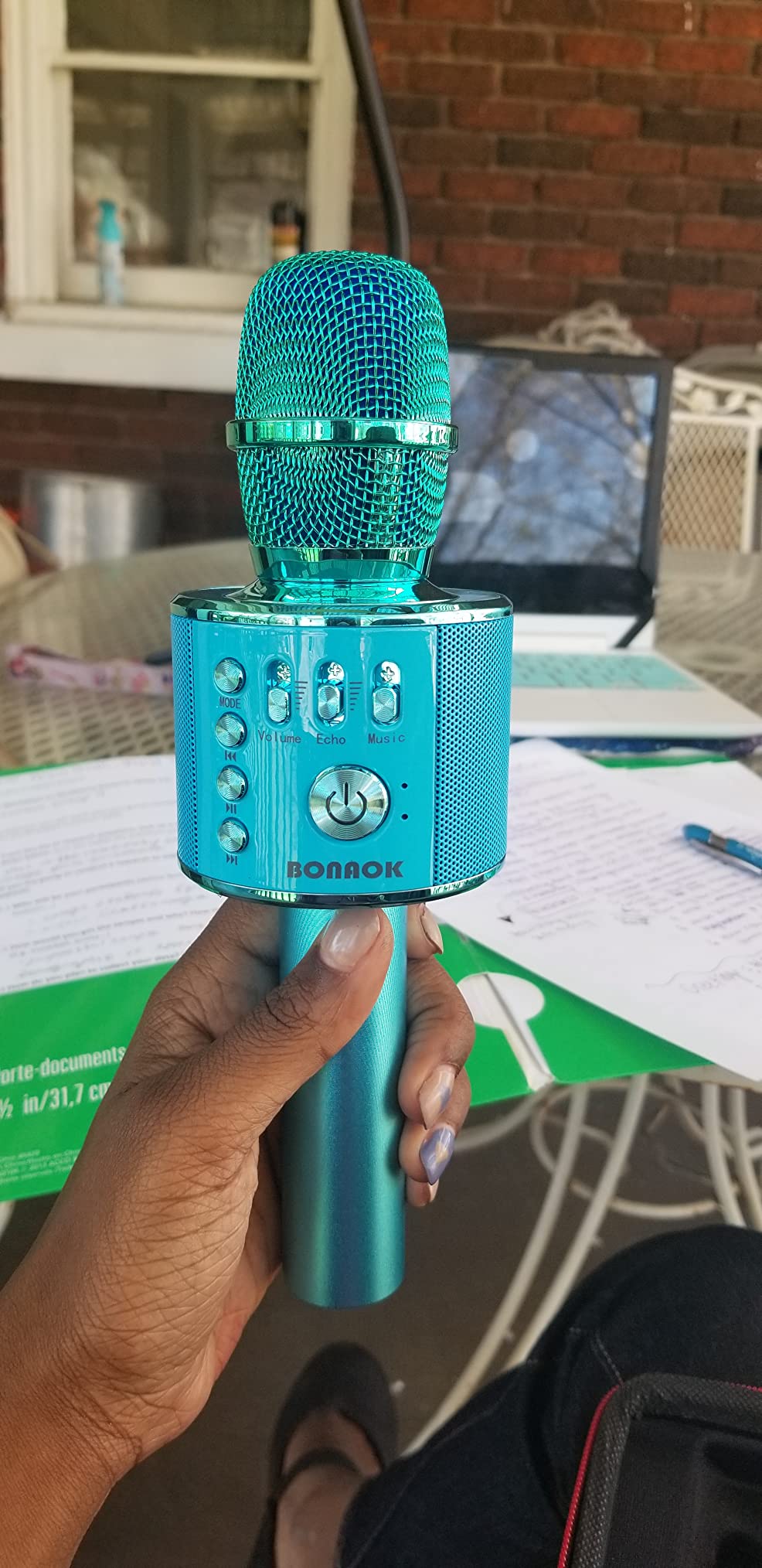 BONAOK Wireless Bluetooth Karaoke Microphone,3-in-1 Portable Handheld Karaoke Mic Speaker Machine Home Party Birthday for All Smartphones PC(Q37 Rose Gold) customer photo 1